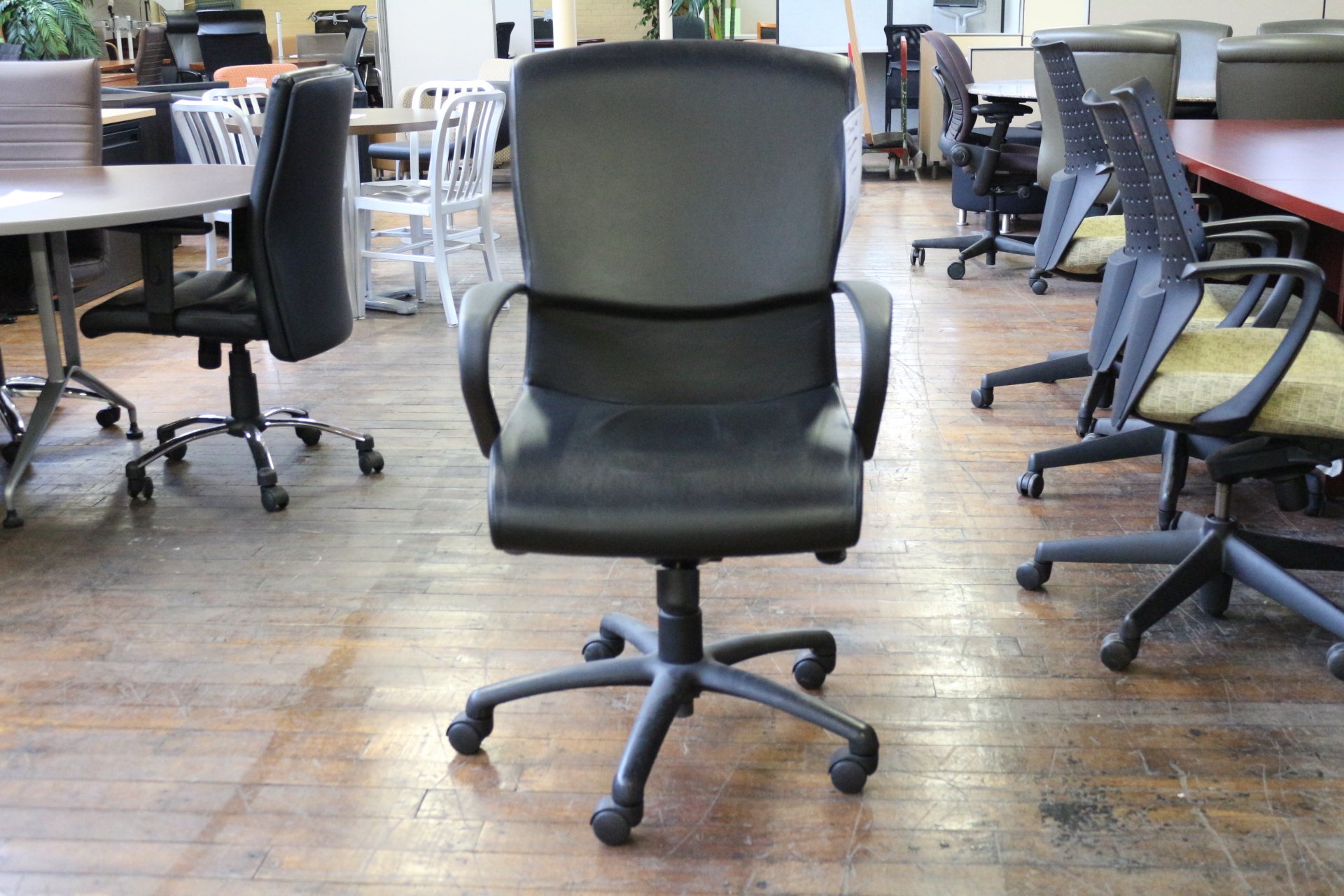 Bernhardt Black Leather Conference Chair (Used)