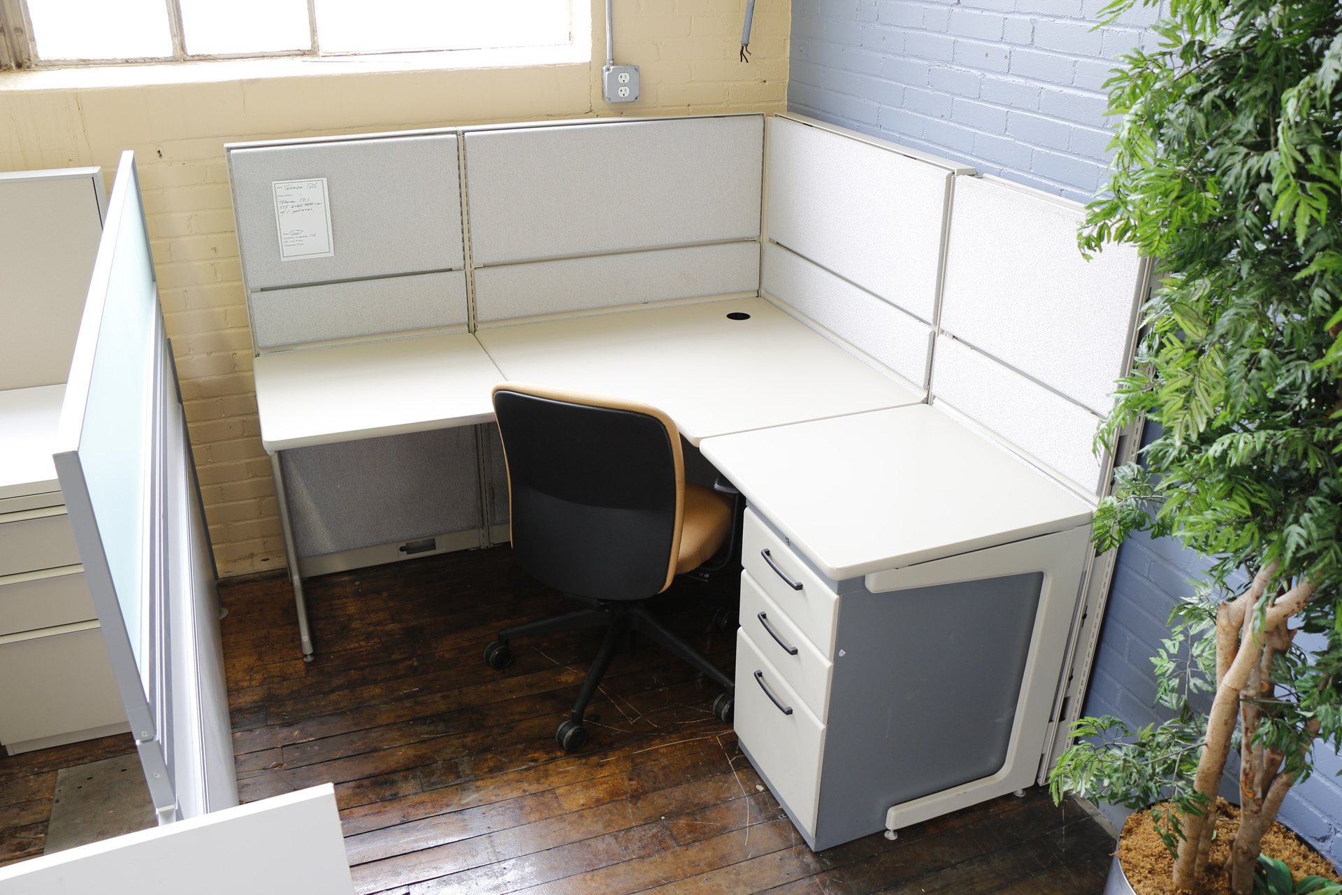 Teknion TOS Workstations