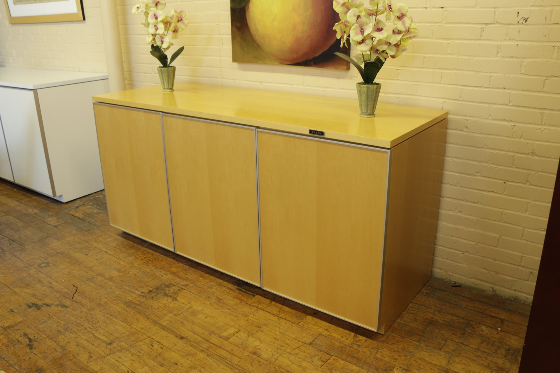 Maple Neinkamper 3-Door 2-Compartment Credenza with Metallic Trim