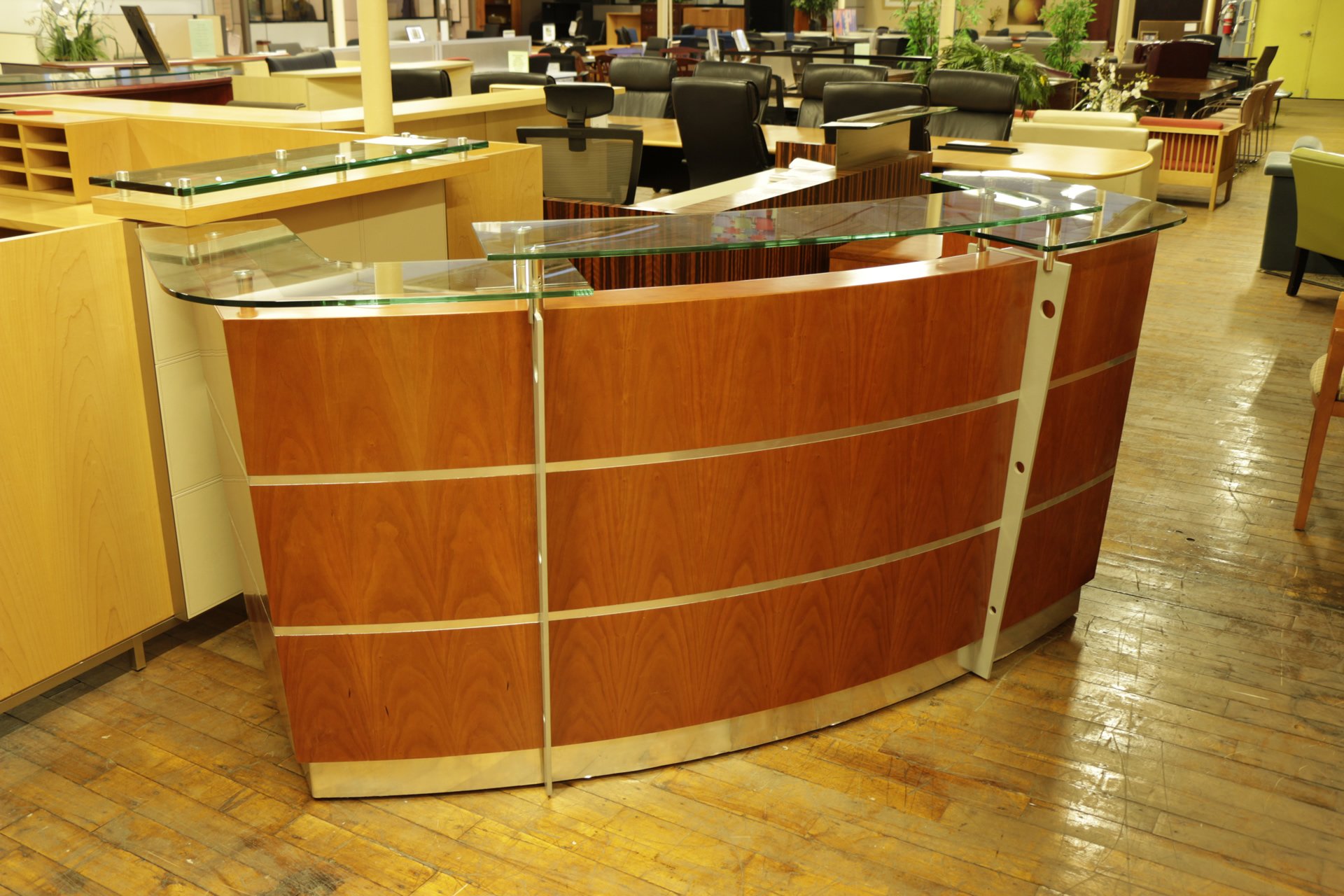 Bella Luna Reception Desk