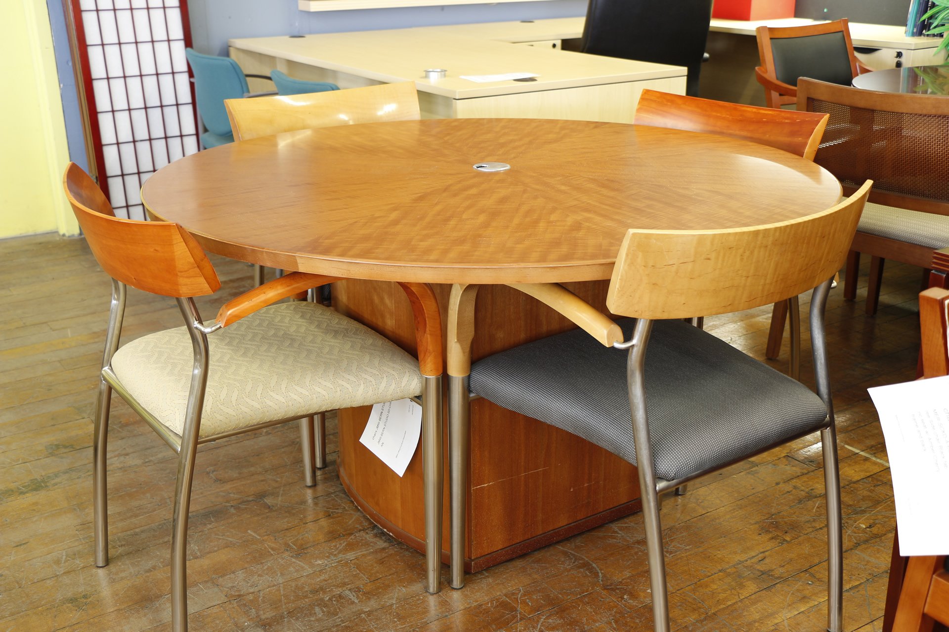 Bernhardt 54″ Round Anigre Meeting Table