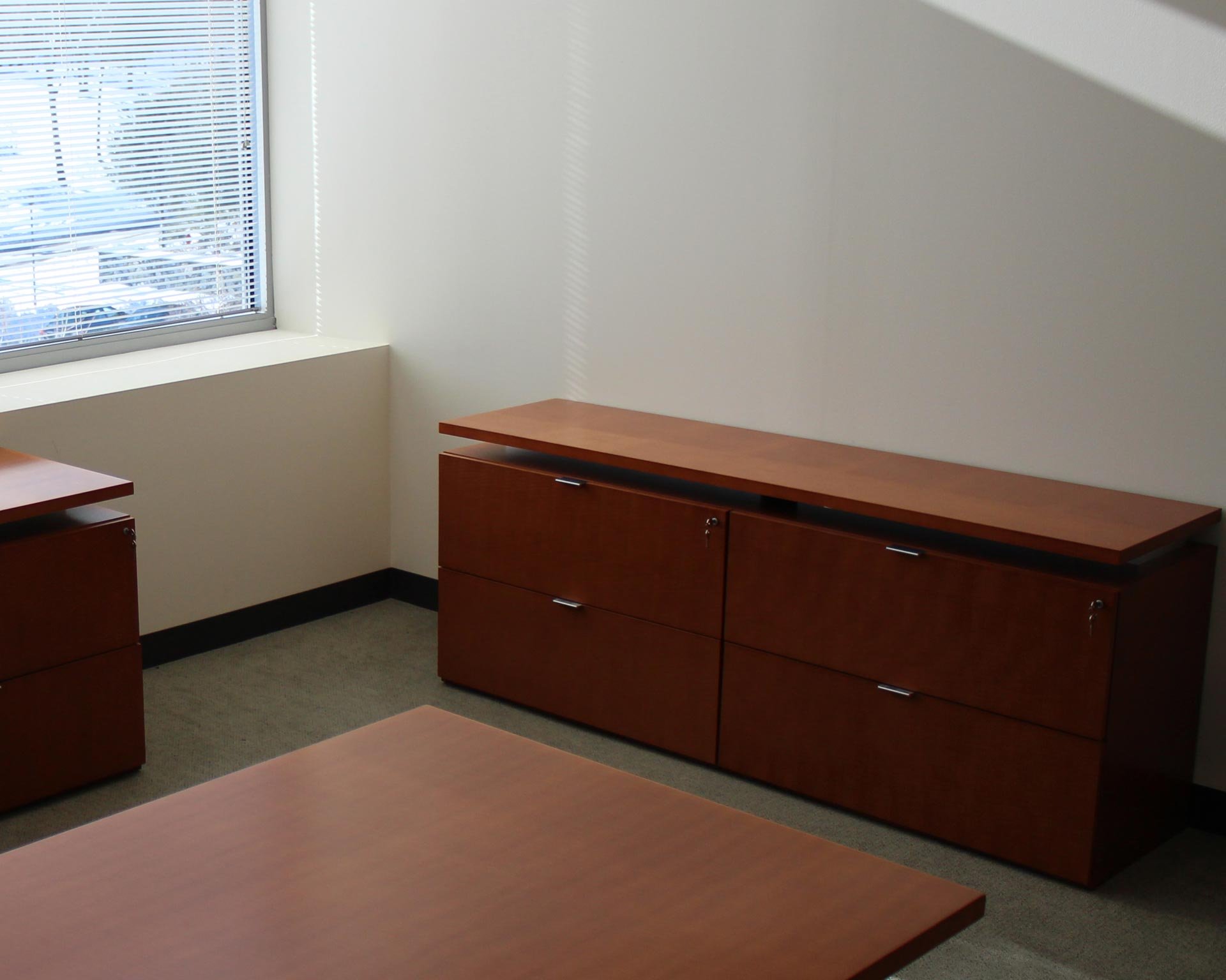 peartreeofficefurniture_peartreeofficefurniture_fs243.jpg