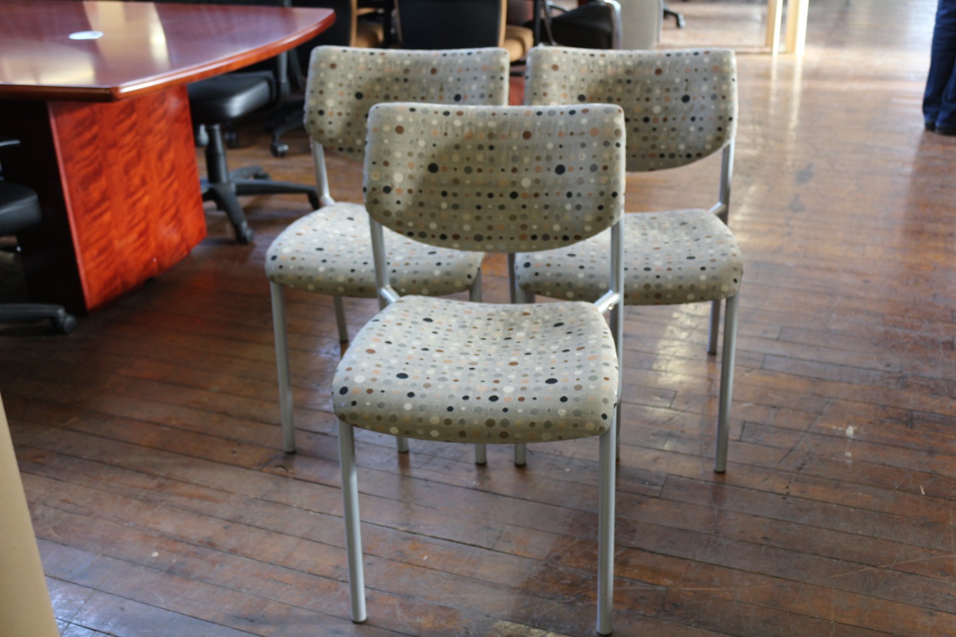 peartreeofficefurniture_peartreeofficefurniture_img_0552.jpg
