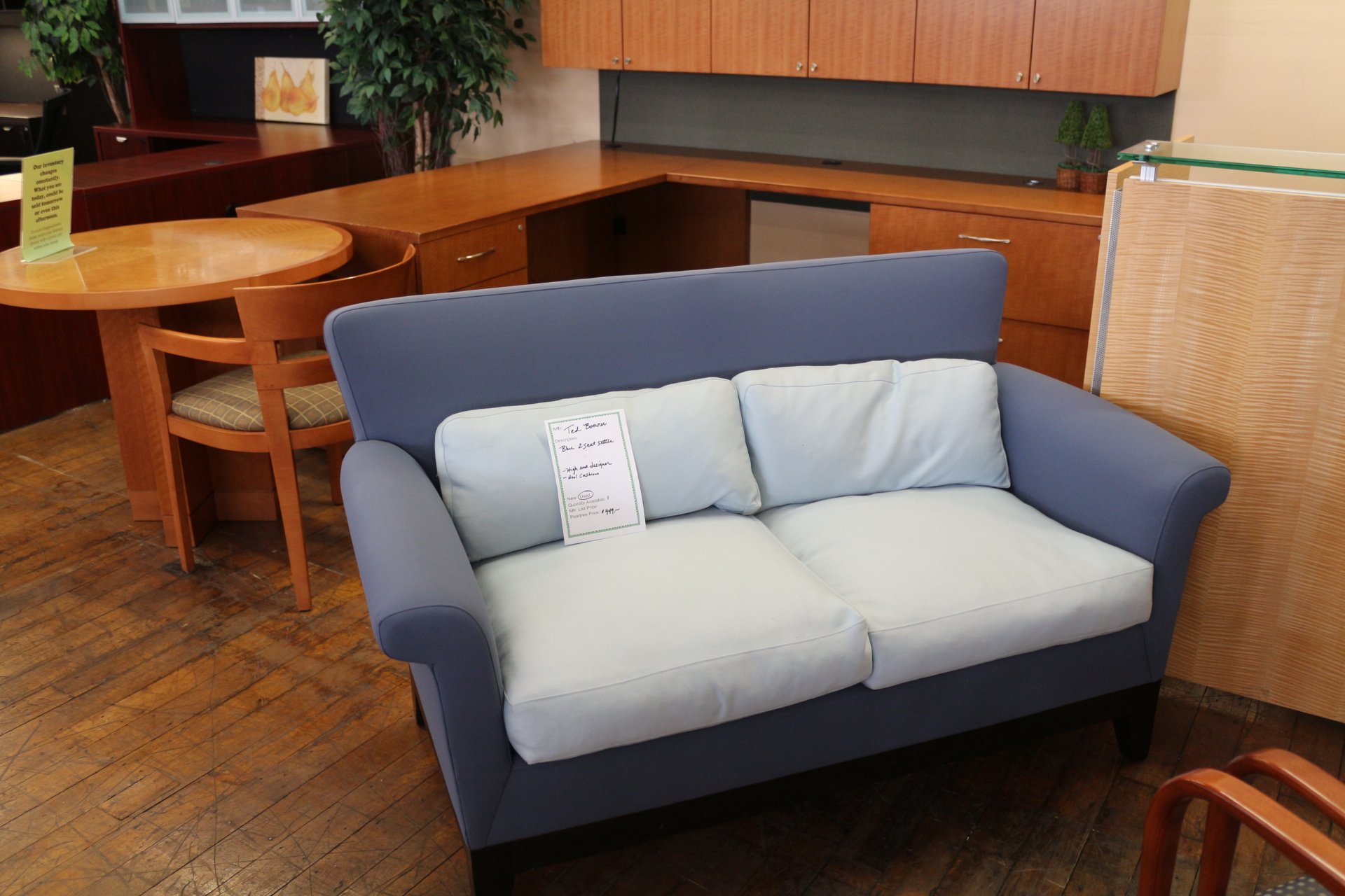 peartreeofficefurniture_peartreeofficefurniture_img_0586.jpg