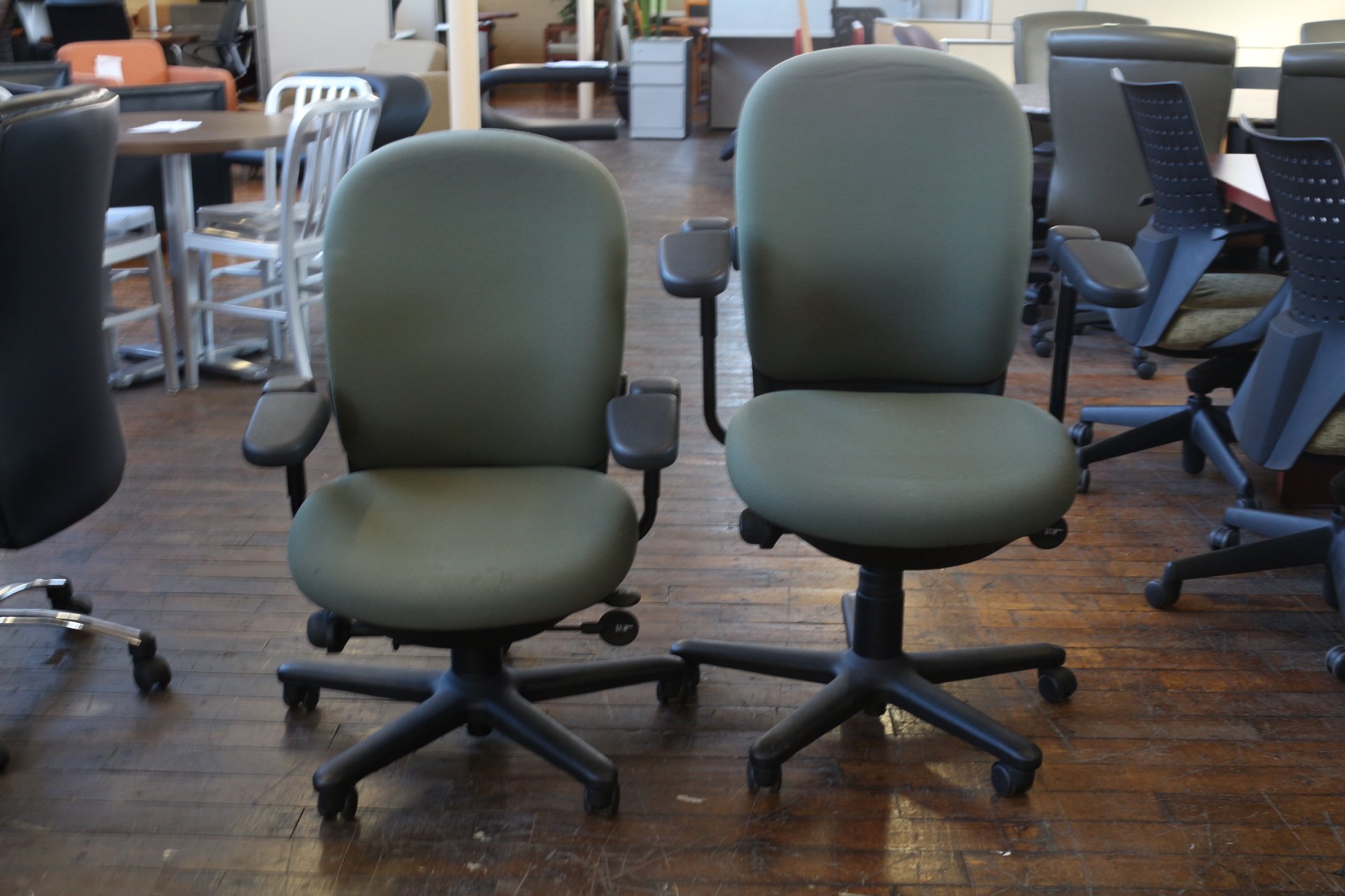 peartreeofficefurniture_peartreeofficefurniture_img_0733.jpg