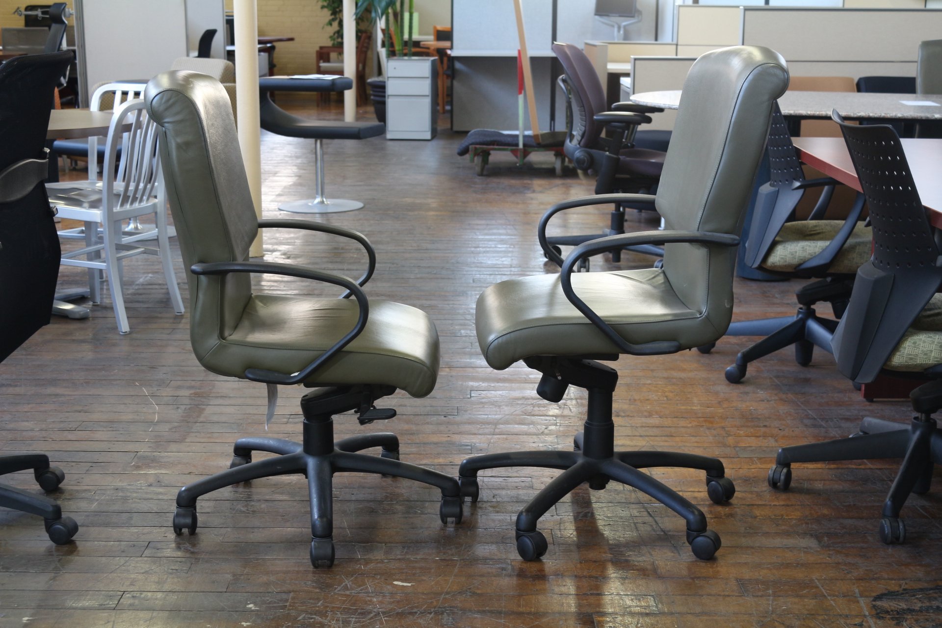 peartreeofficefurniture_peartreeofficefurniture_img_0766.jpg