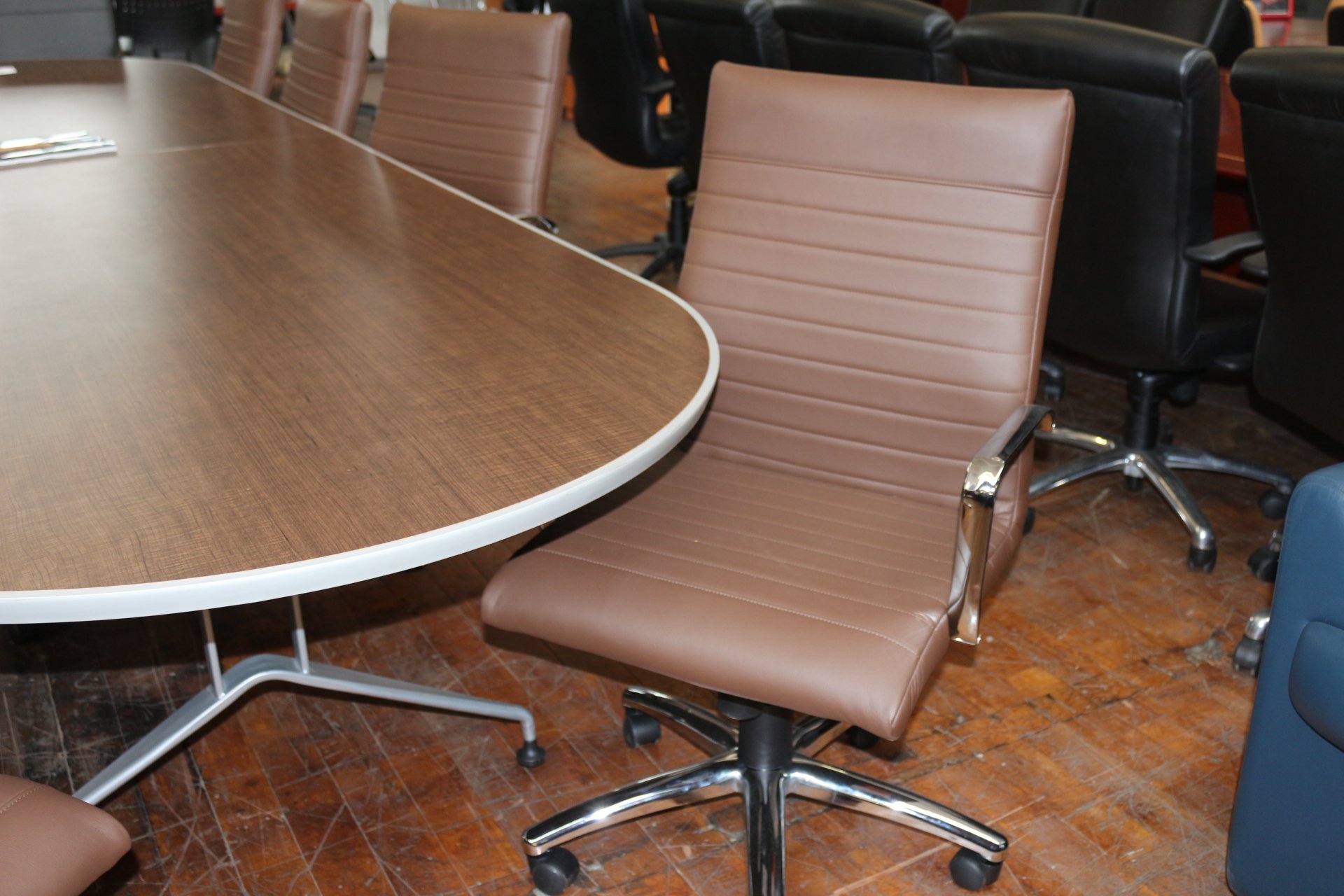 peartreeofficefurniture_peartreeofficefurniture_img_0877.jpg