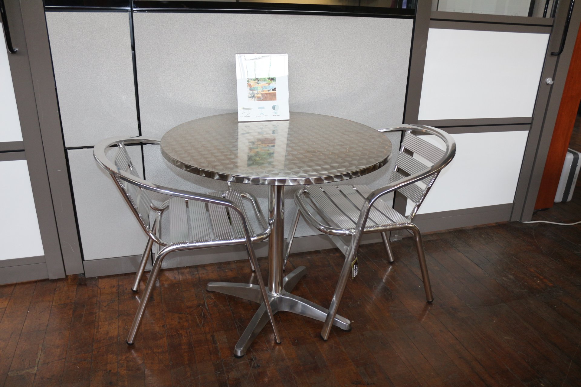 peartreeofficefurniture_peartreeofficefurniture_img_0928.jpg