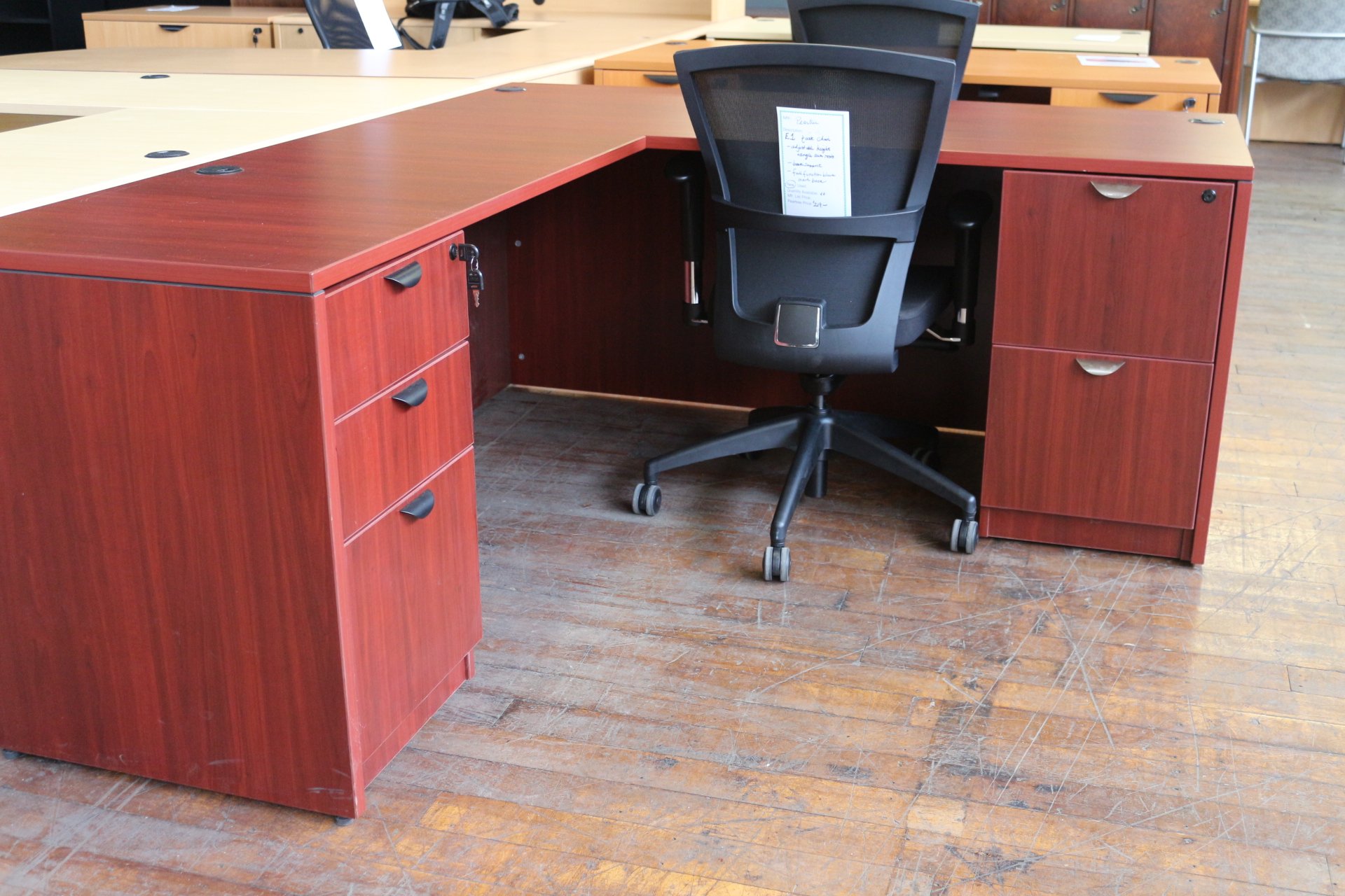 peartreeofficefurniture_peartreeofficefurniture_img_1008.jpg