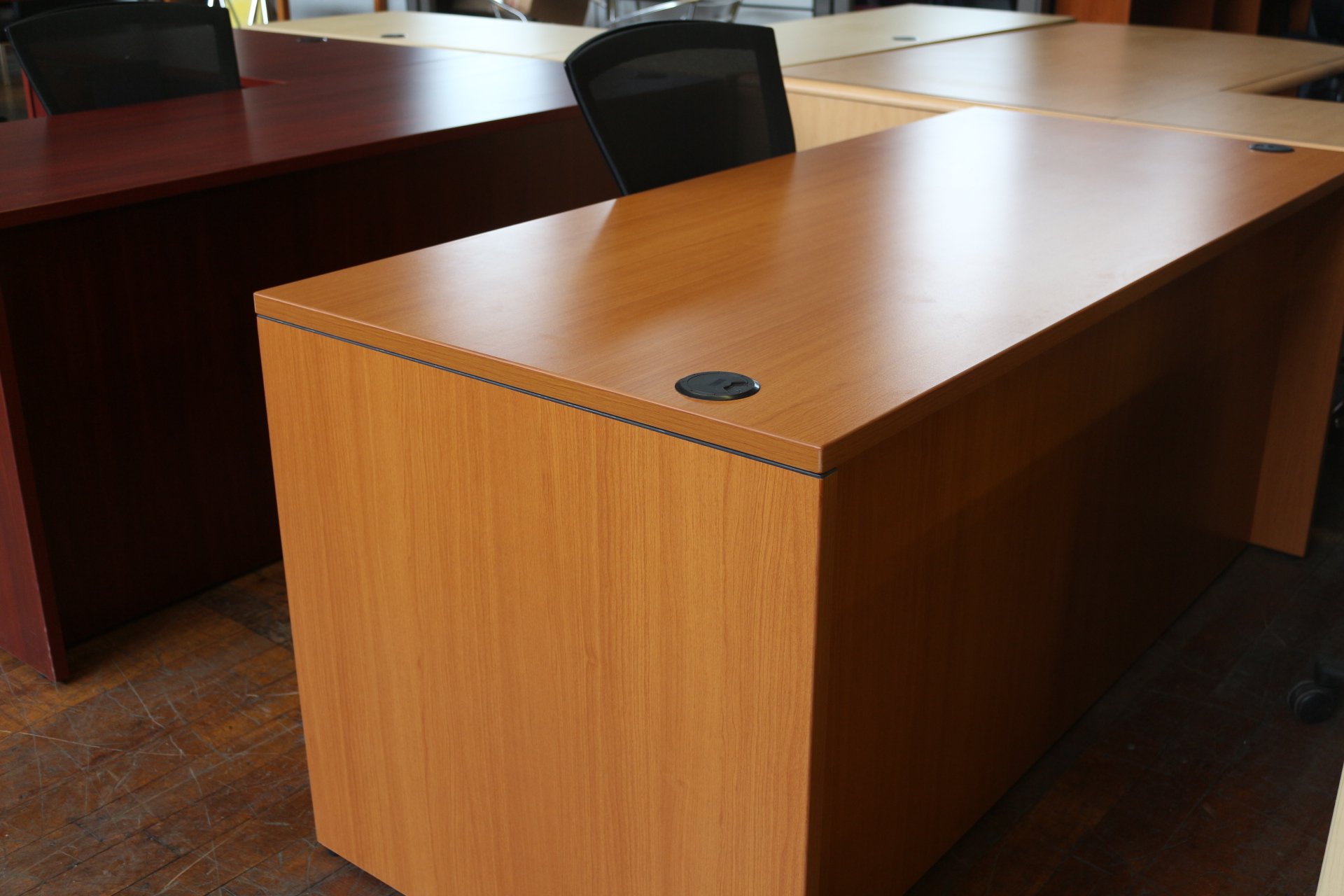 peartreeofficefurniture_peartreeofficefurniture_img_1011.jpg