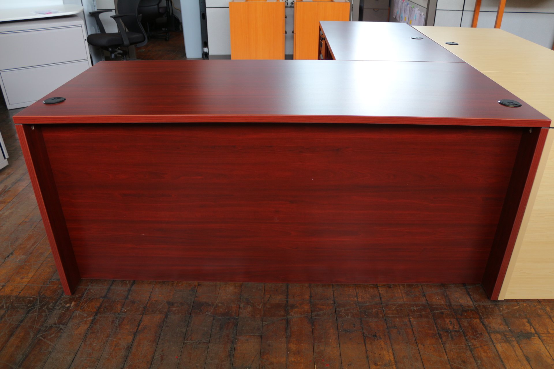 peartreeofficefurniture_peartreeofficefurniture_img_6836.jpg