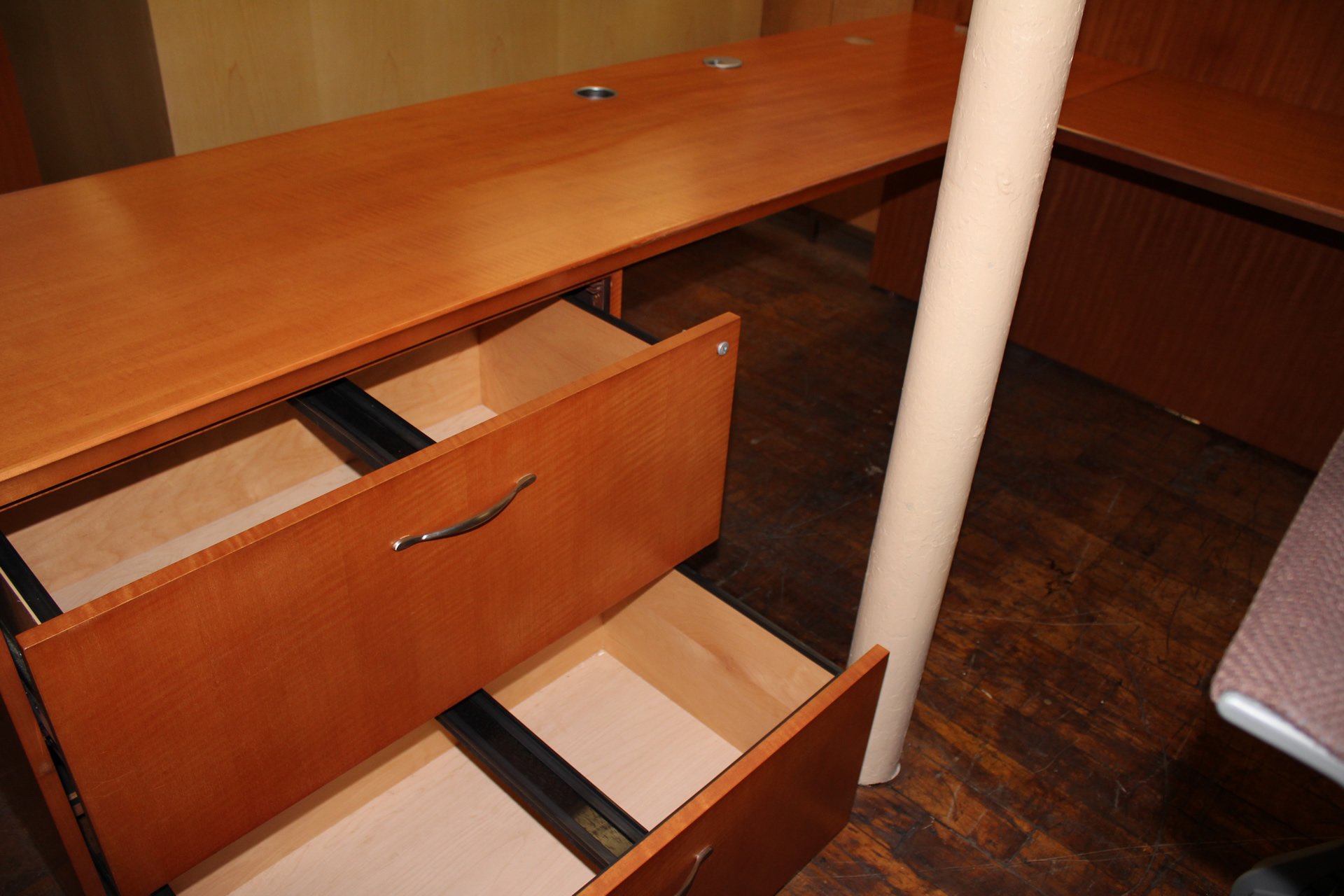 peartreeofficefurniture_peartreeofficefurniture_img_9187.jpg