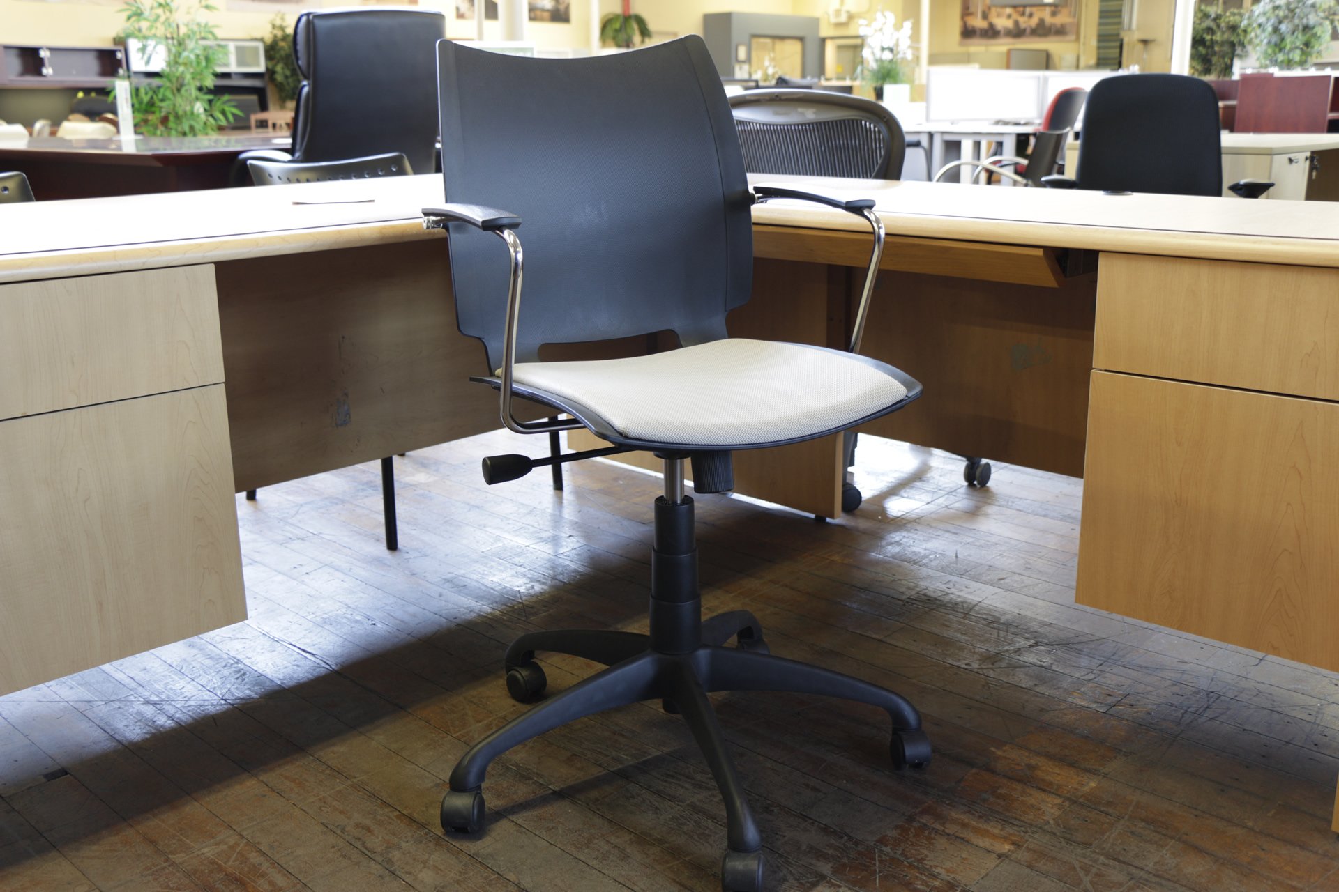 peartreeofficefurniture_peartreeofficefurniture_mg_1845.jpg