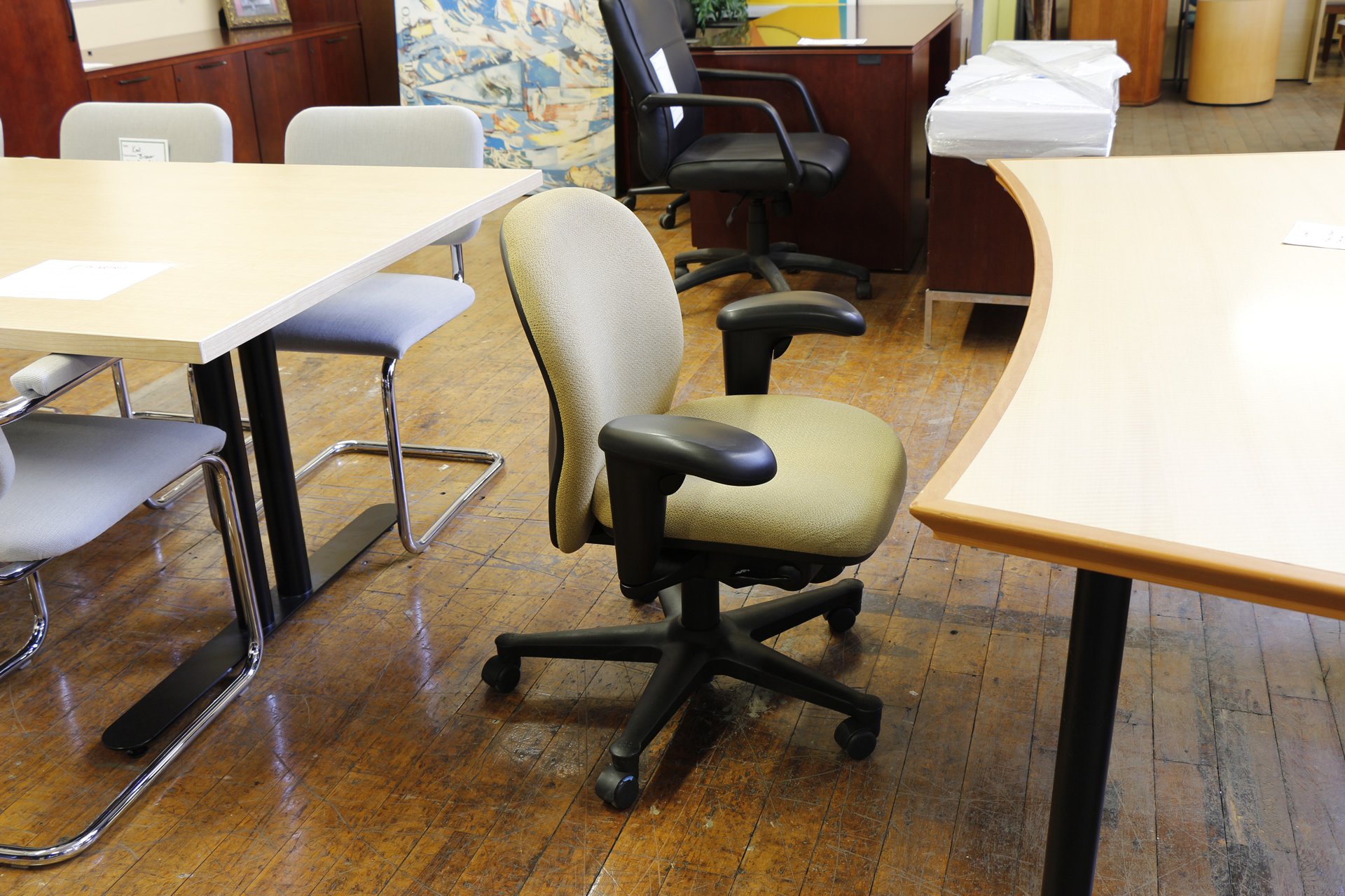 peartreeofficefurniture_peartreeofficefurniture_mg_4103.jpg