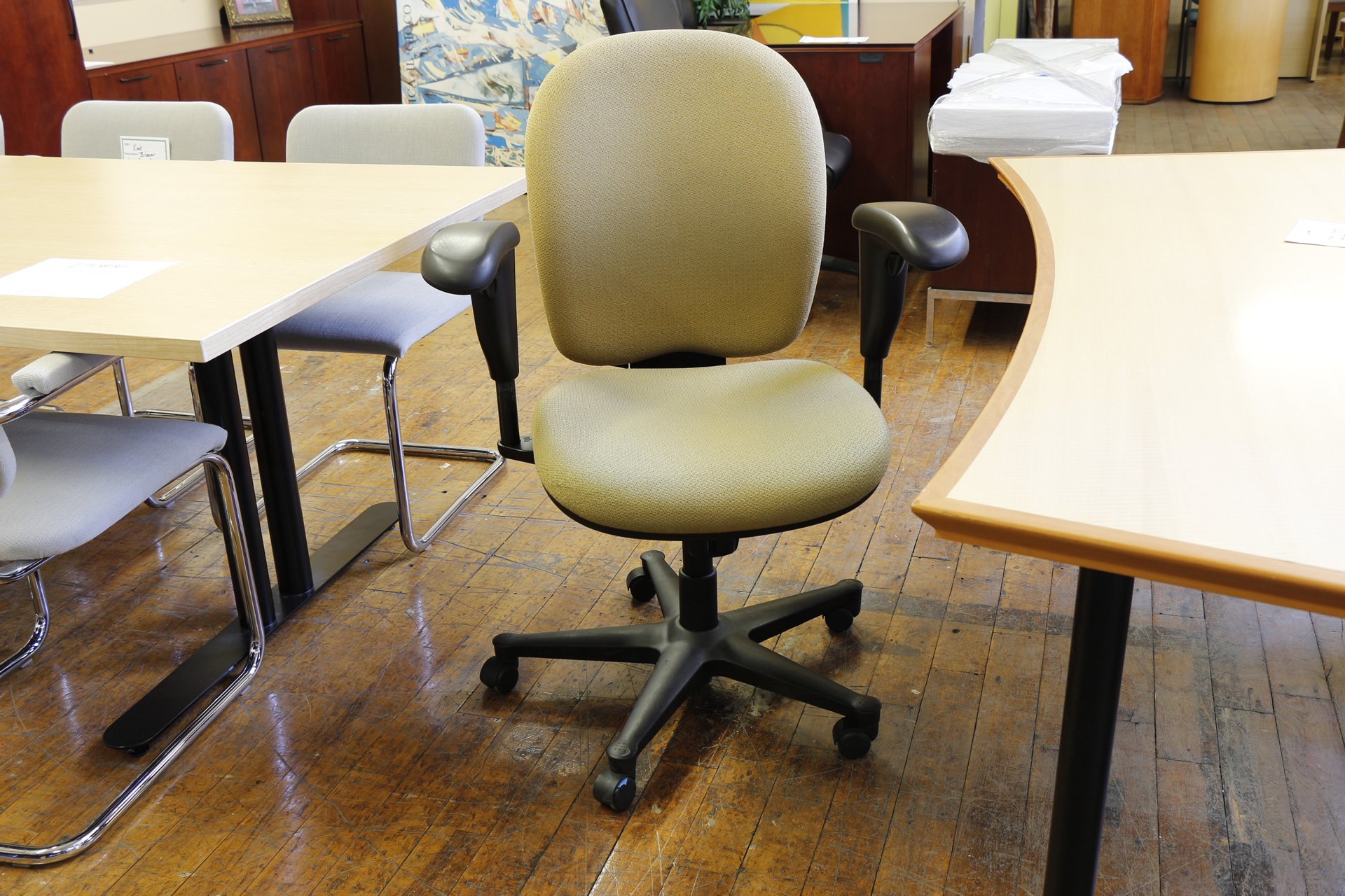 peartreeofficefurniture_peartreeofficefurniture_mg_4108.jpg