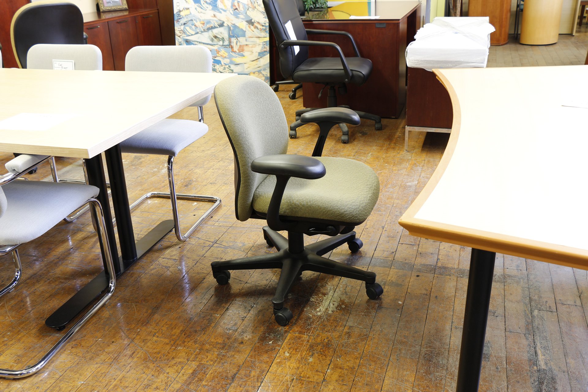 peartreeofficefurniture_peartreeofficefurniture_mg_4111.jpg