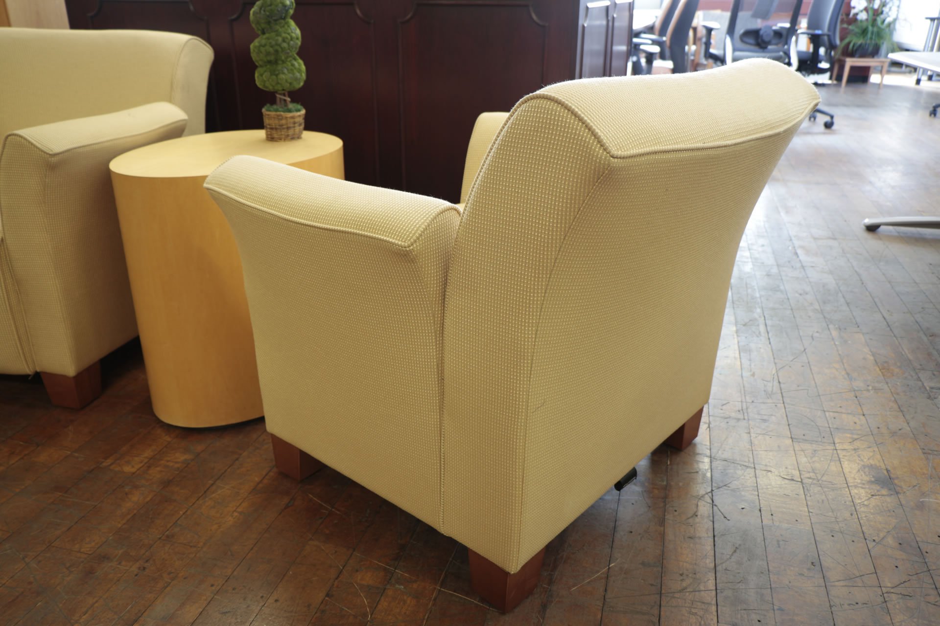 peartreeofficefurniture_peartreeofficefurniture_mg_4585.jpg