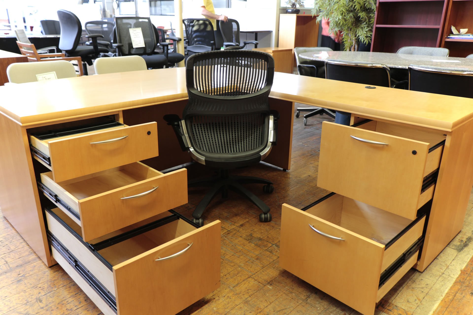 peartreeofficefurniture_peartreeofficefurniture_mg_4720.jpg
