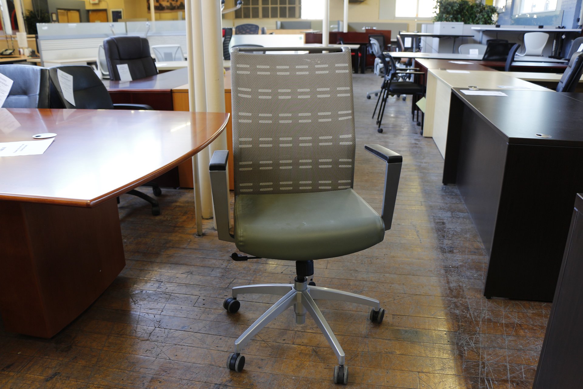 peartreeofficefurniture_peartreeofficefurniture_mg_5222.jpg