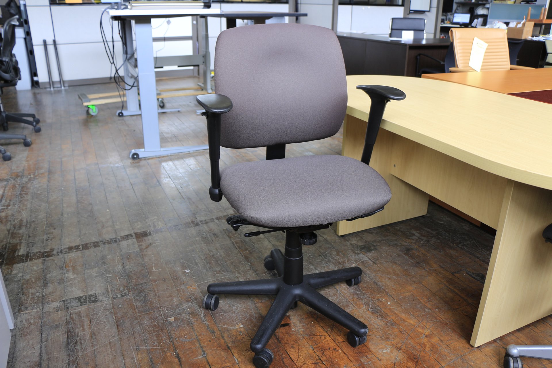 peartreeofficefurniture_peartreeofficefurniture_peartreeofficefurniture_2015-06-03_16-37-29.jpg