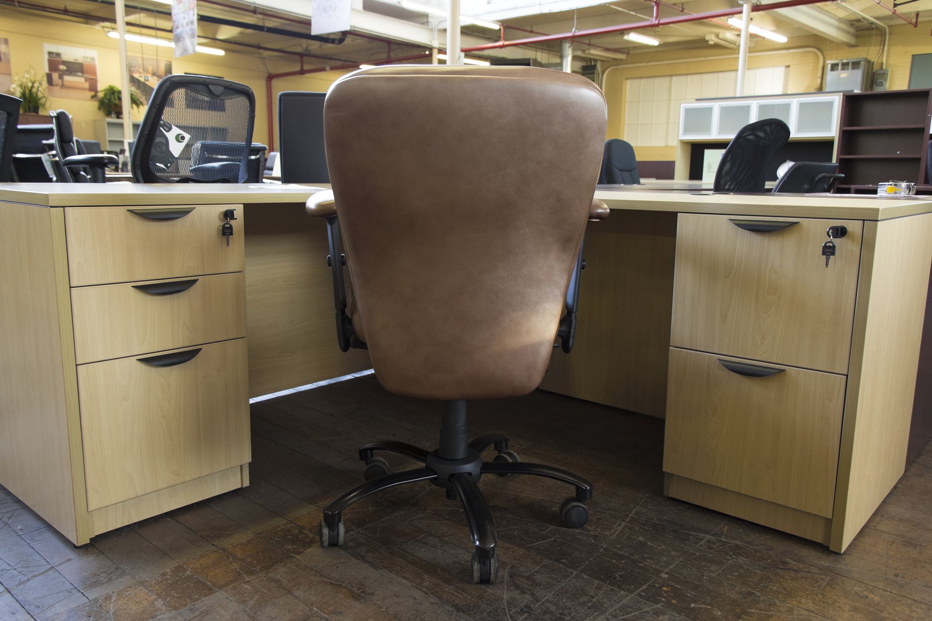 peartreeofficefurniture_peartreeofficefurniture_peartreeofficefurniture_bradington-young-executive-swivel-tilt-chairs-11.jpg