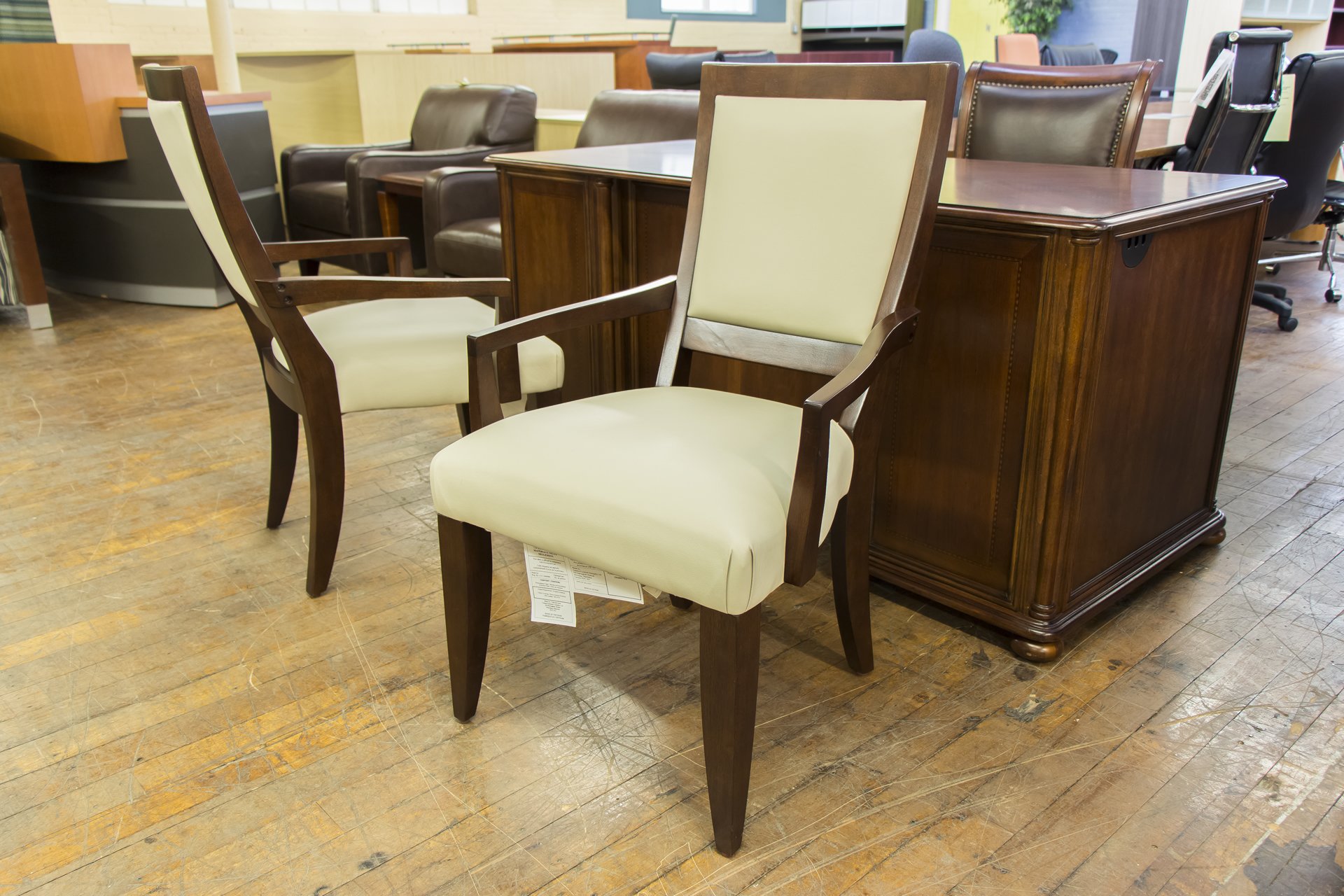 peartreeofficefurniture_peartreeofficefurniture_peartreeofficefurniture_casana-sherbrook-guest-chairs-2.jpg