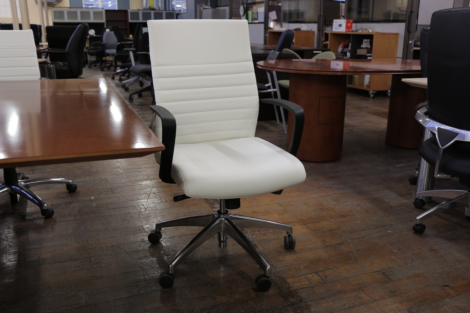 peartreeofficefurniture_peartreeofficefurniture_peartreeofficefurniture_compel-maxim-chairs-1.jpg