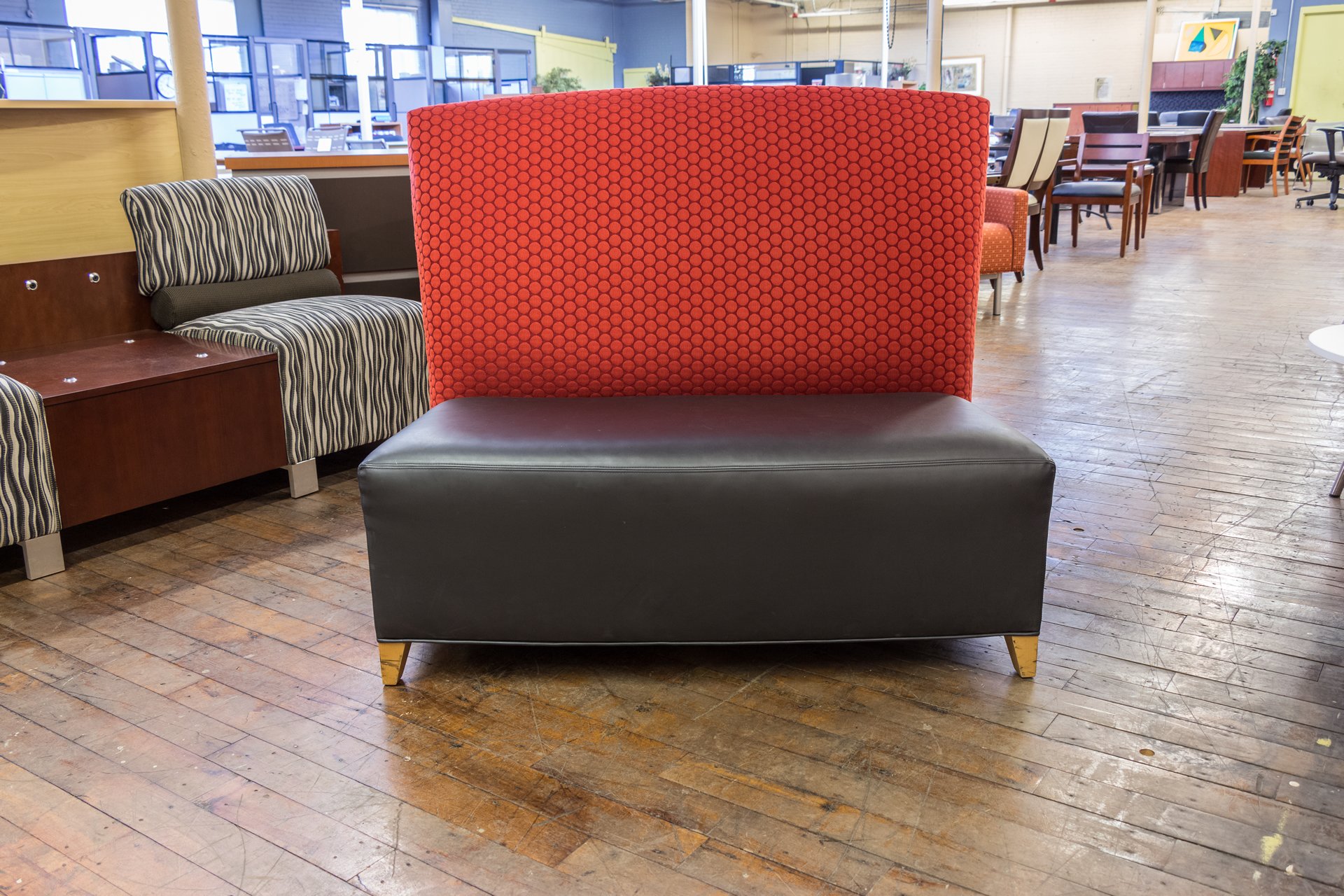 peartreeofficefurniture_peartreeofficefurniture_peartreeofficefurniture_david-edward-fly-lounge-sofas-1.jpg