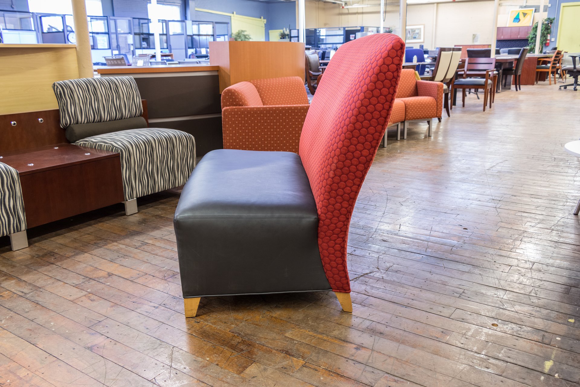 peartreeofficefurniture_peartreeofficefurniture_peartreeofficefurniture_david-edward-fly-lounge-sofas-3.jpg