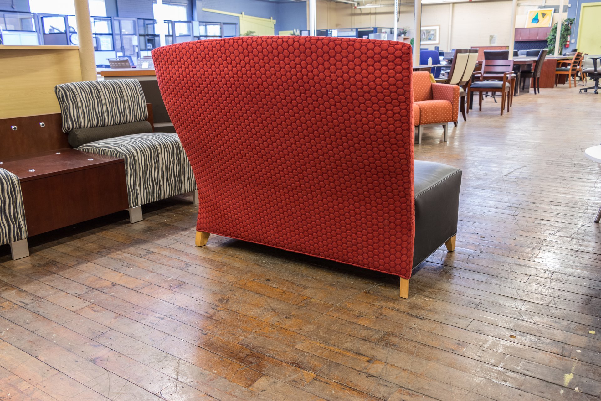 peartreeofficefurniture_peartreeofficefurniture_peartreeofficefurniture_david-edward-fly-lounge-sofas-5.jpg