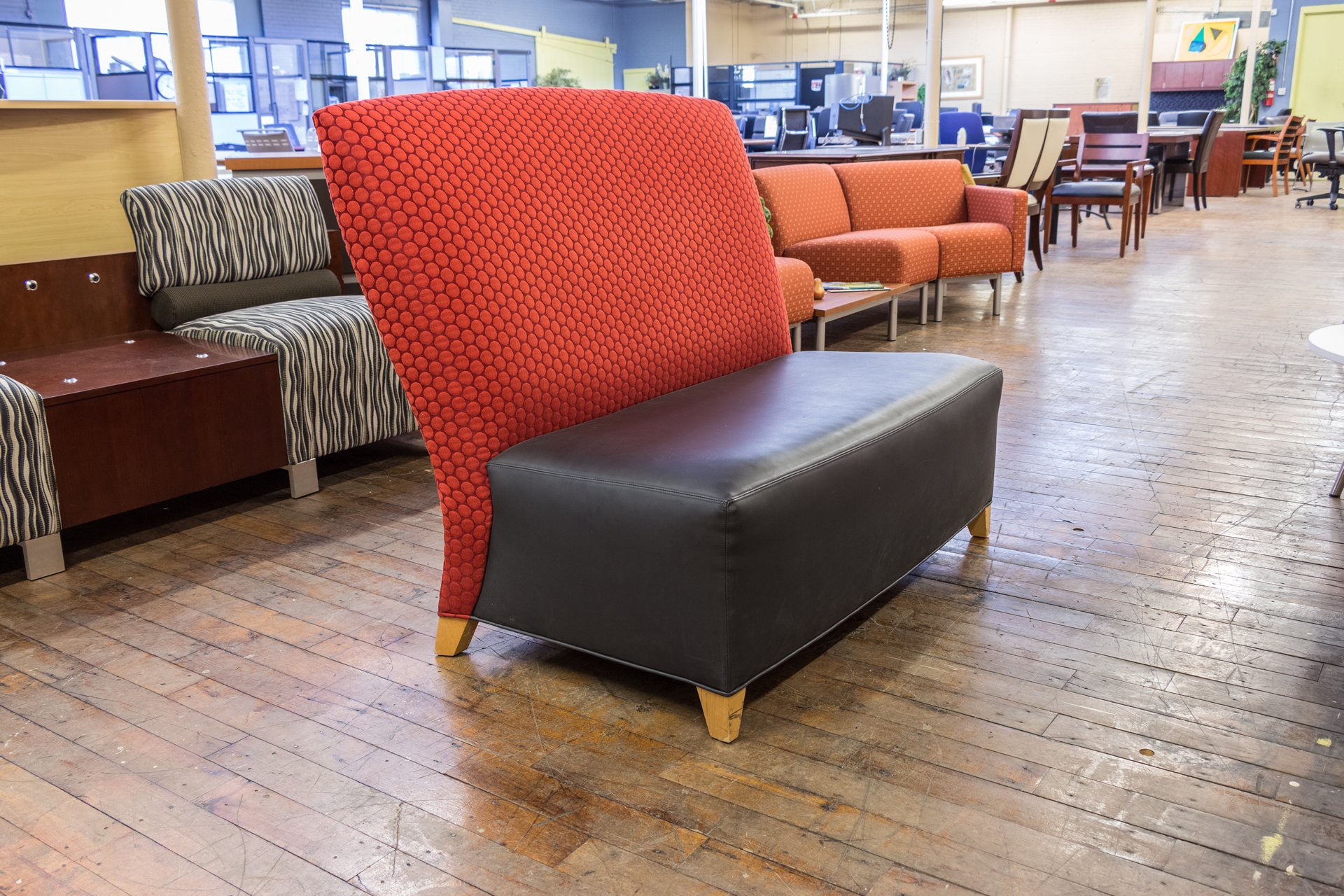 peartreeofficefurniture_peartreeofficefurniture_peartreeofficefurniture_david-edward-fly-lounge-sofas.jpg