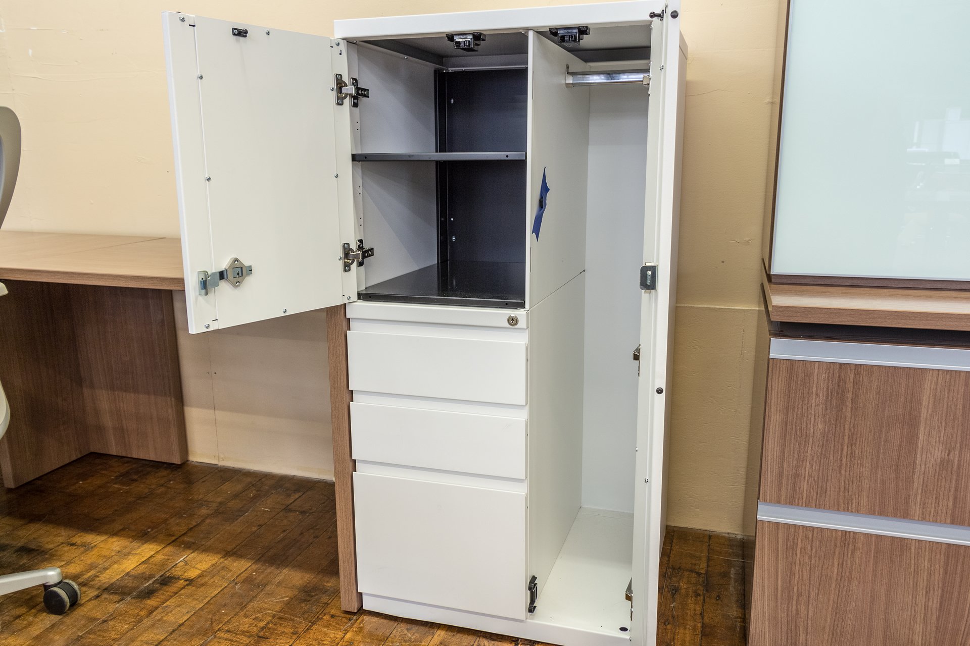peartreeofficefurniture_peartreeofficefurniture_peartreeofficefurniture_haworth-masters-desk-suite-1.jpg