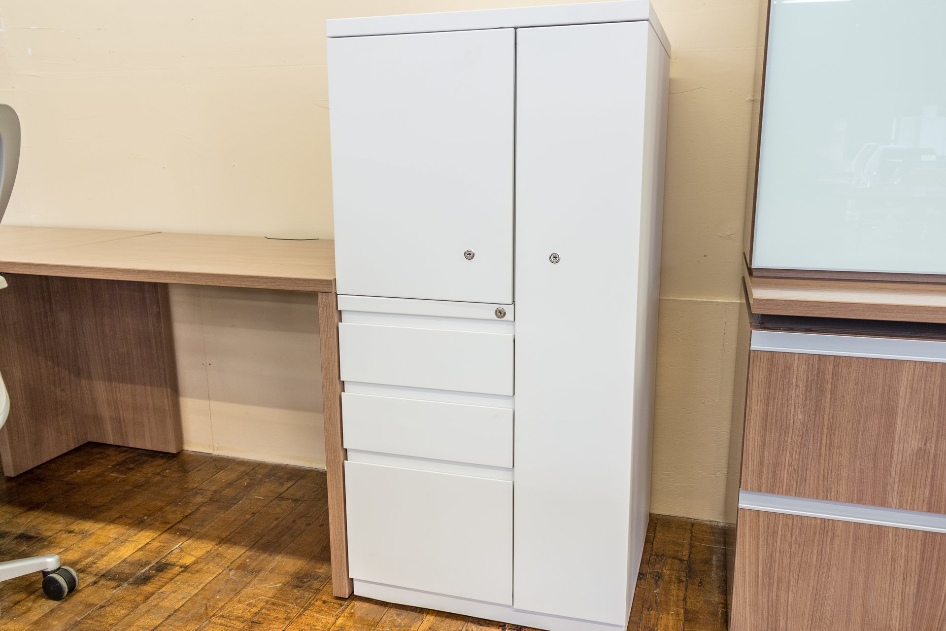 peartreeofficefurniture_peartreeofficefurniture_peartreeofficefurniture_haworth-masters-desk-suite-2.jpg