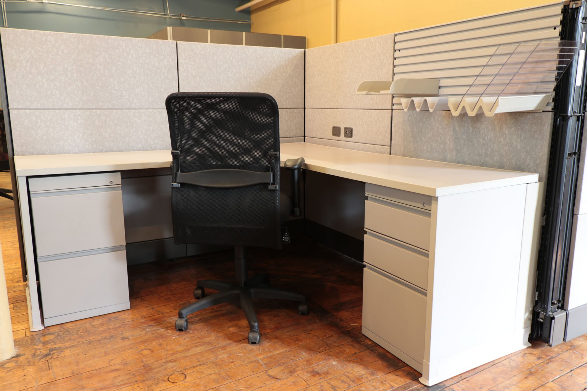 peartreeofficefurniture_peartreeofficefurniture_peartreeofficefurniture_herman-miller-ethospace-6-x-6-cubicles6.jpg