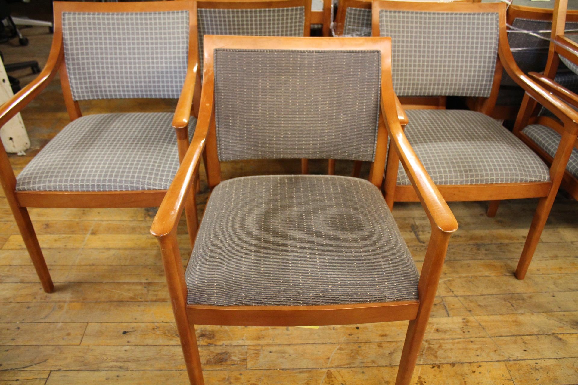 peartreeofficefurniture_peartreeofficefurniture_sc251a.jpg