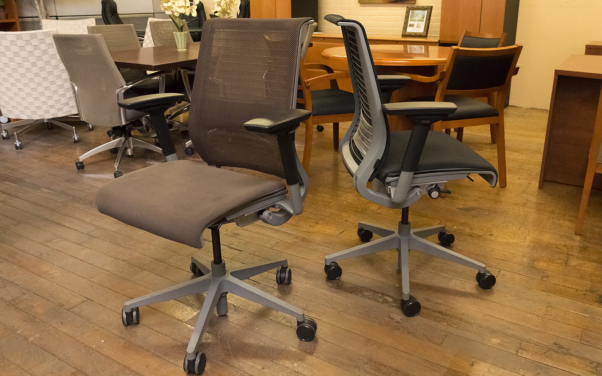 peartreeofficefurniture_peartreeofficefurniture_think1.jpg