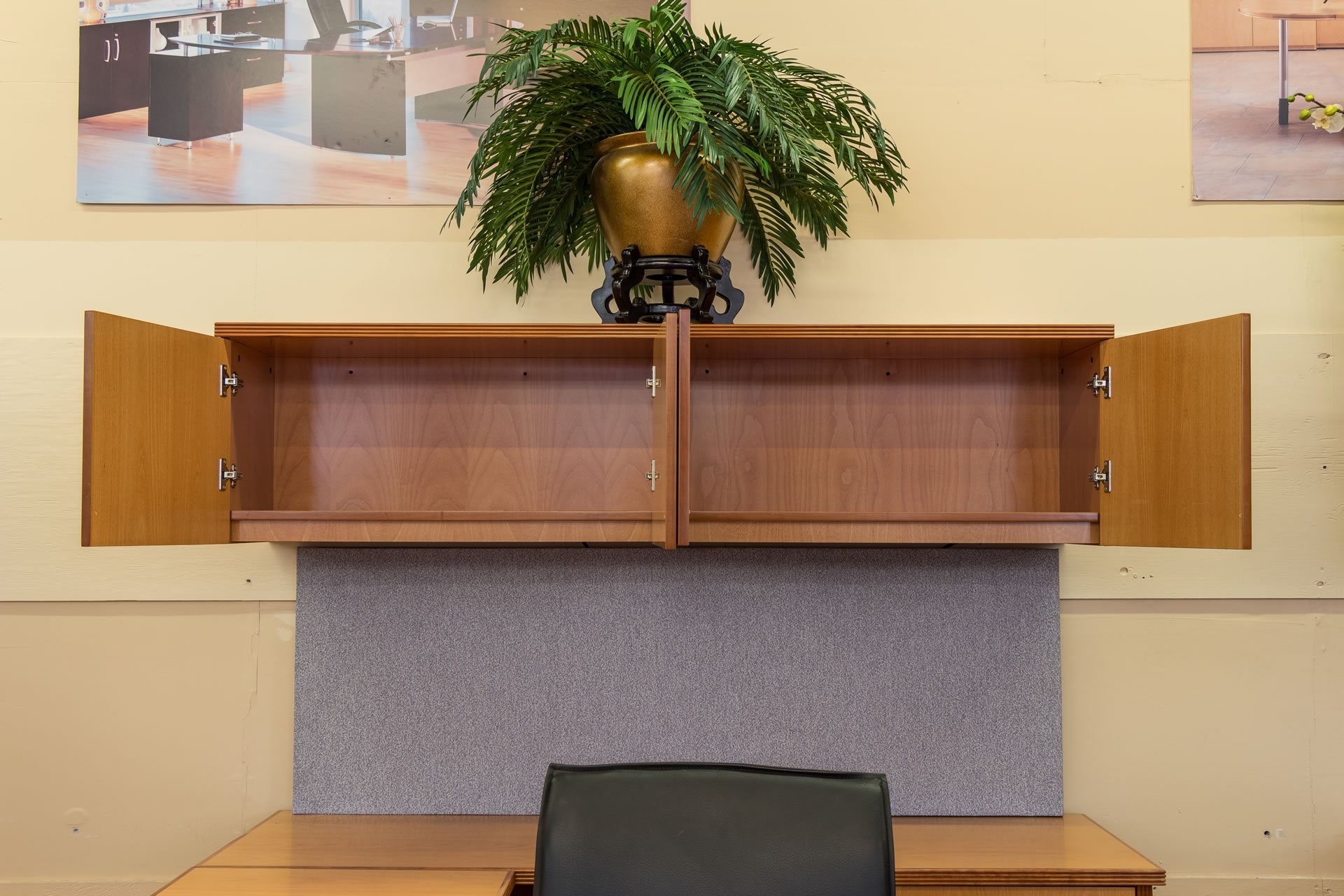 Honey Maple Executive U-Shaped Desk Suite