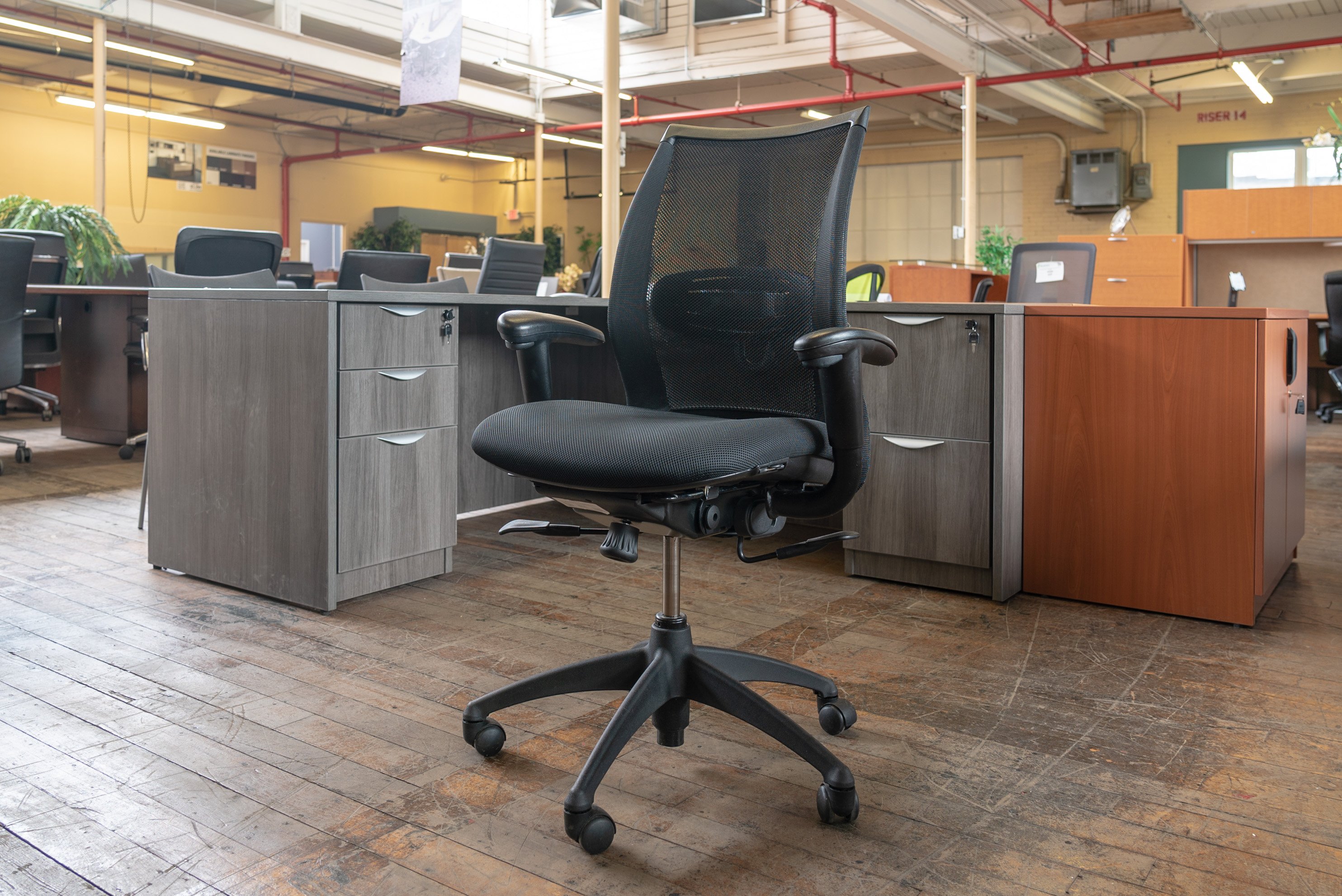 haworth-improv-se-mesh-back-task-chairs