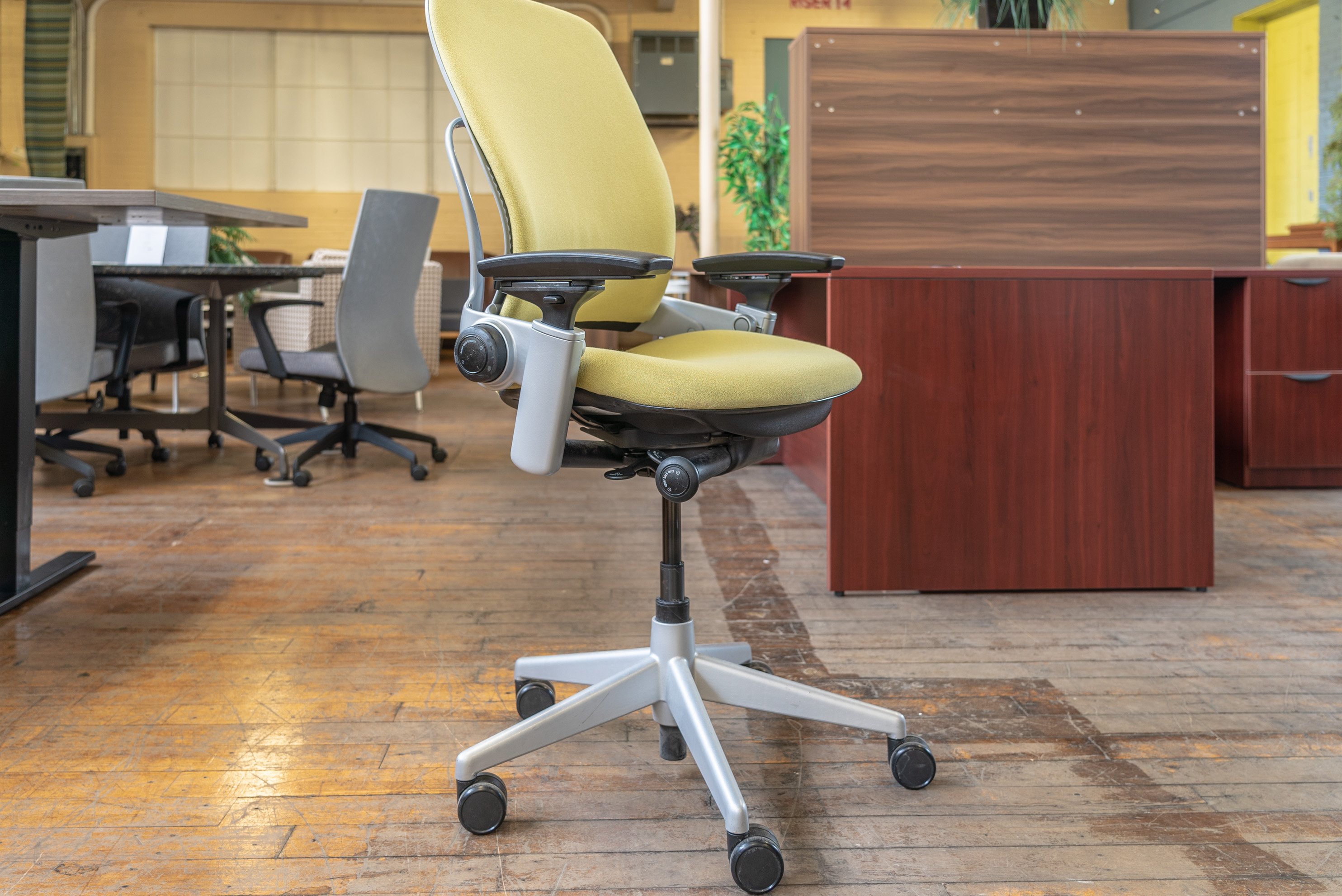 steelcase-leap-v2-task-chairs