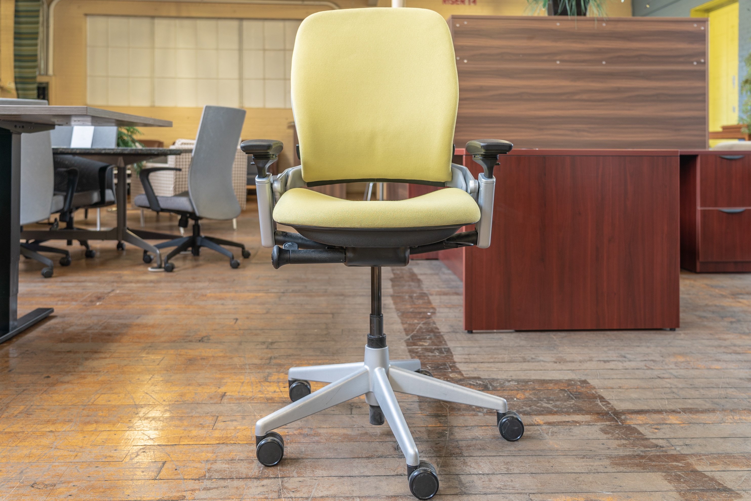 steelcase-leap-v2-task-chairs