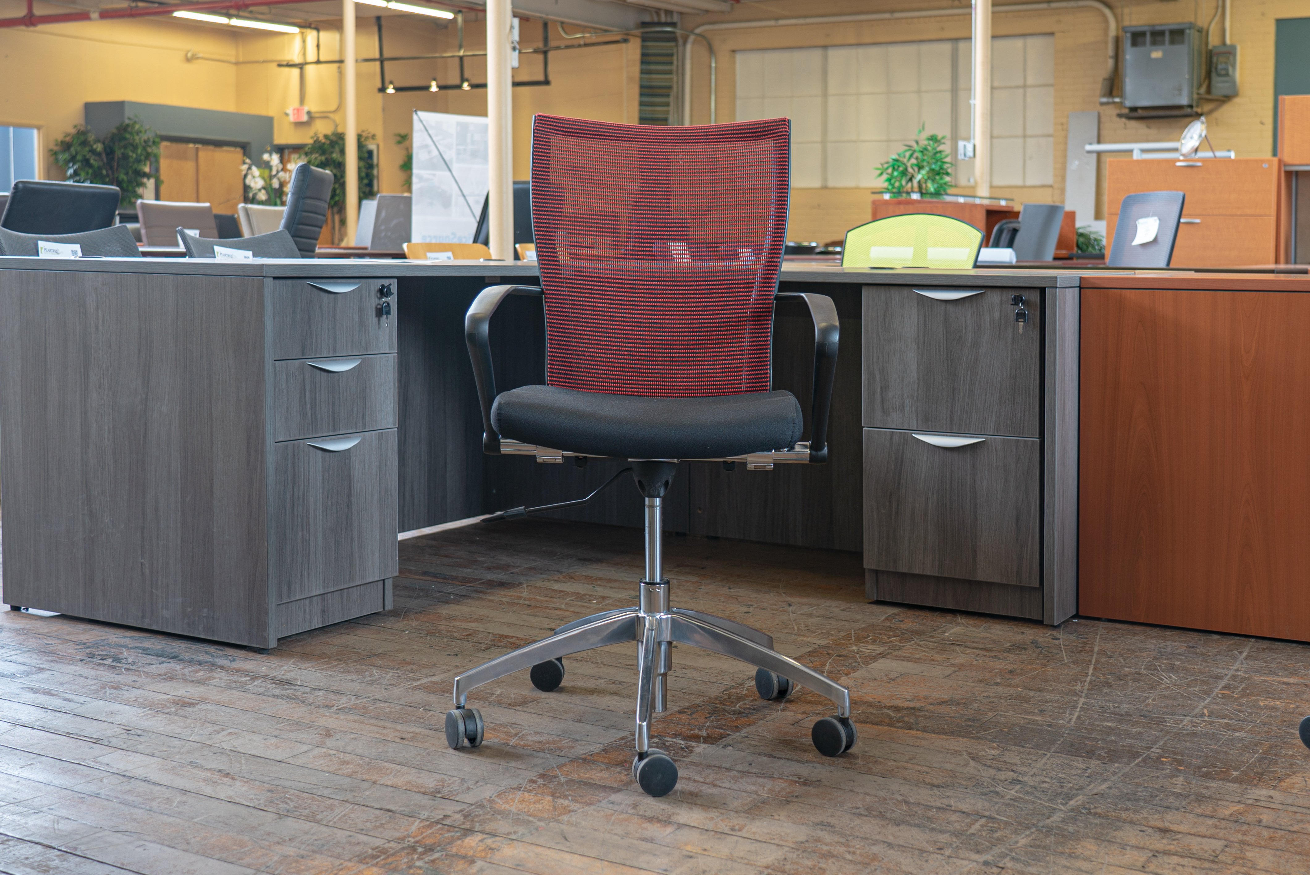 haworth-x99-nesting-advanced-seminar-chair