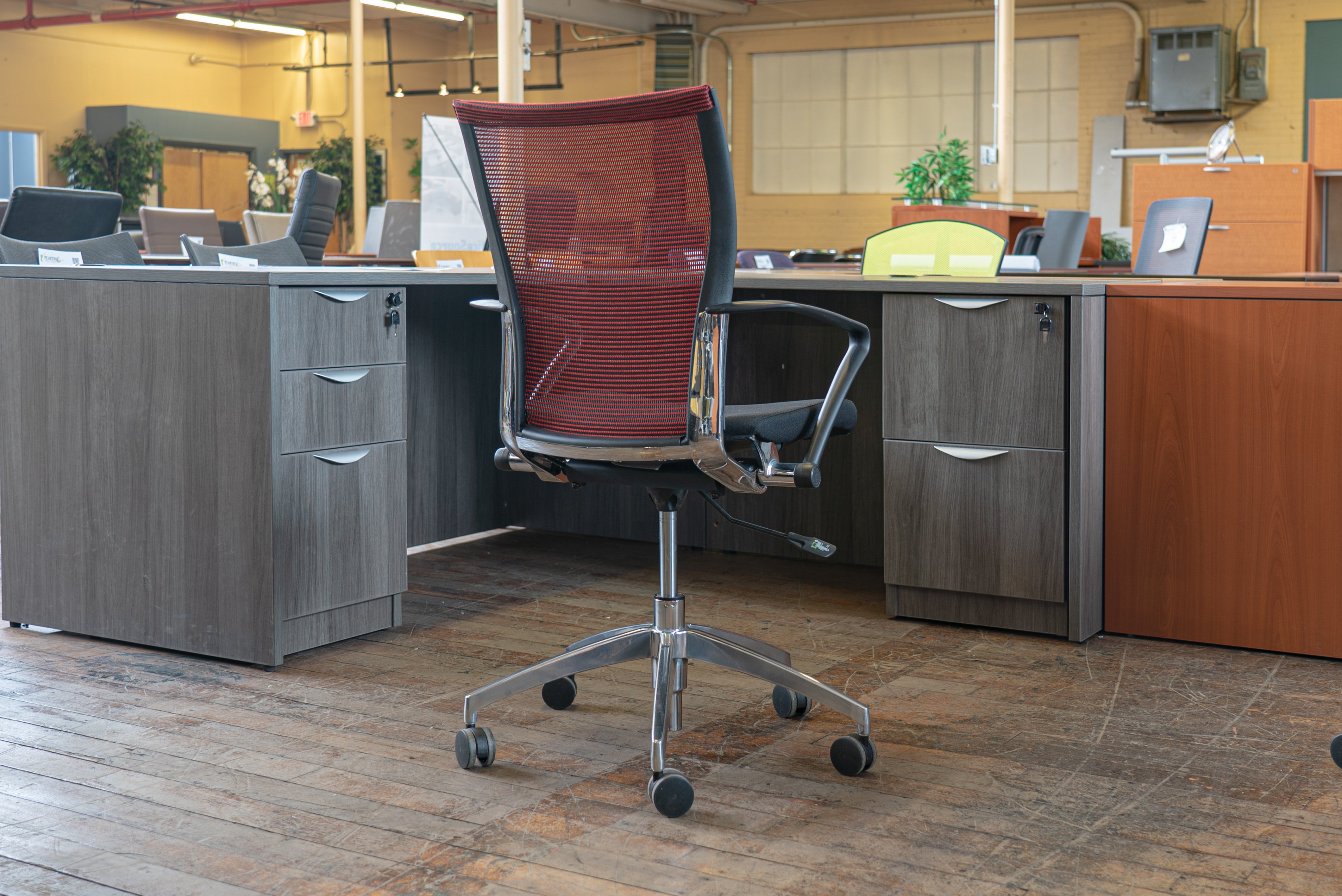 haworth-x99-nesting-advanced-seminar-chair
