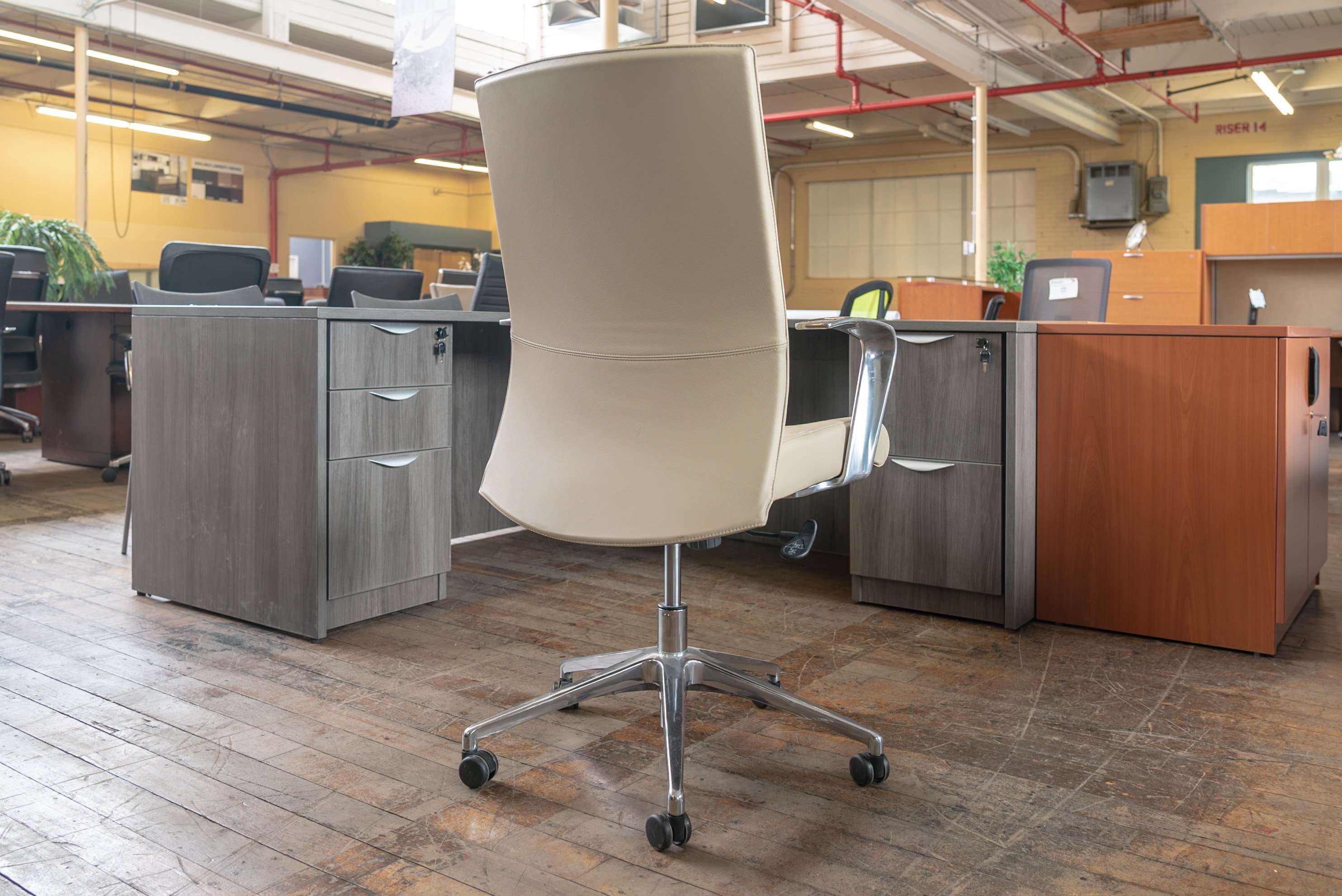 stylex-insight-decora-mid-back-leather-executive-chairs
