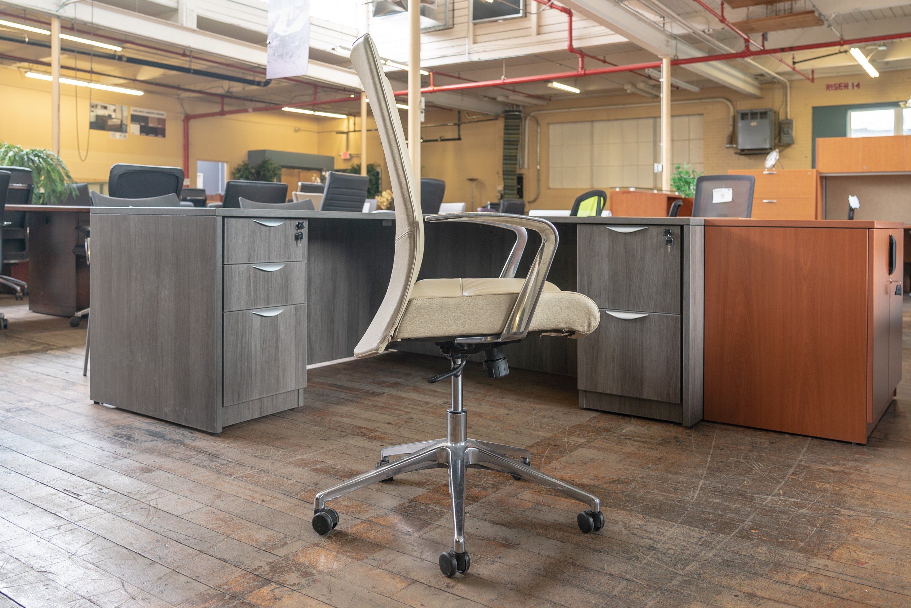stylex-insight-decora-mid-back-leather-executive-chairs