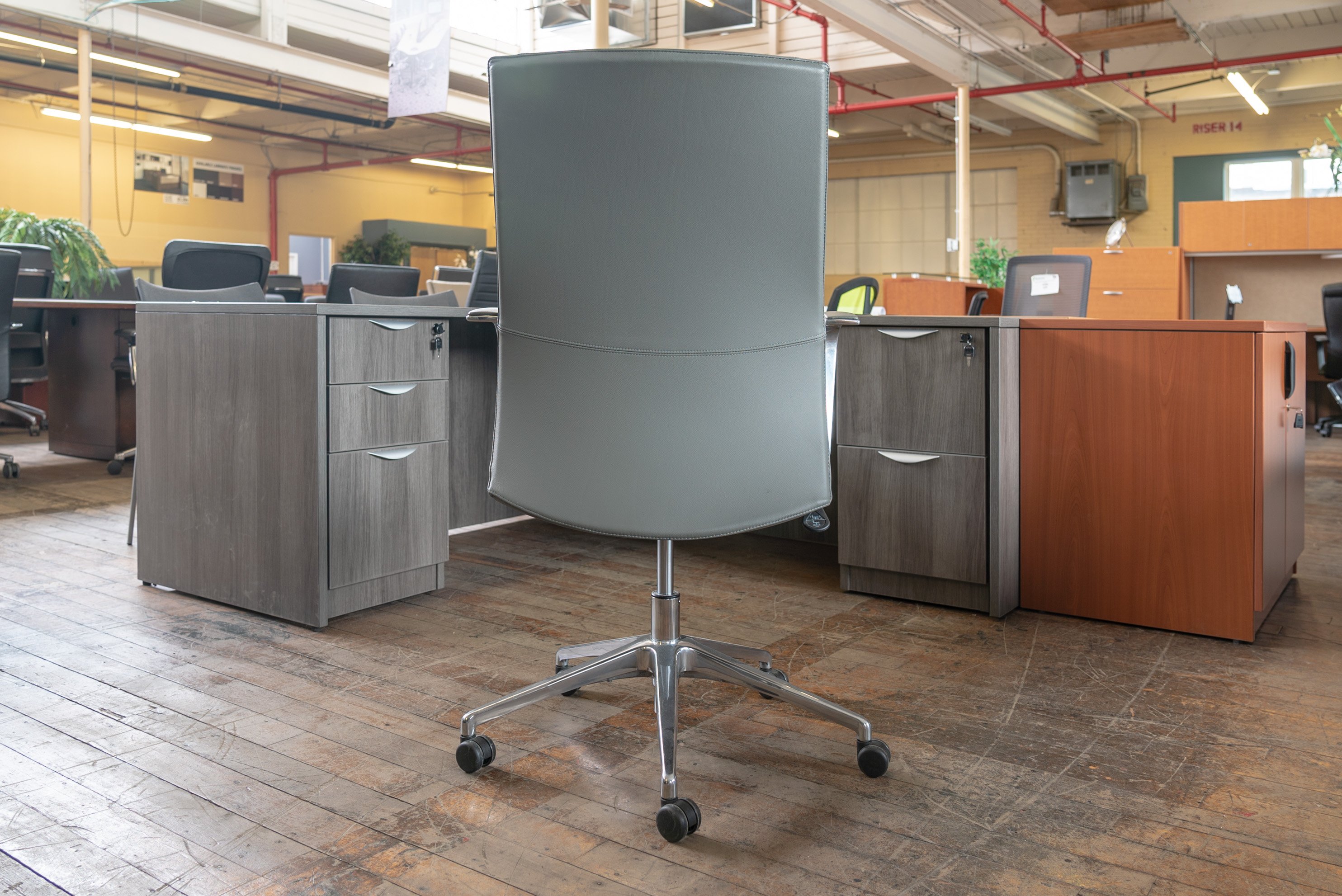 stylex-insight-decora-mid-back-leather-executive-chairs