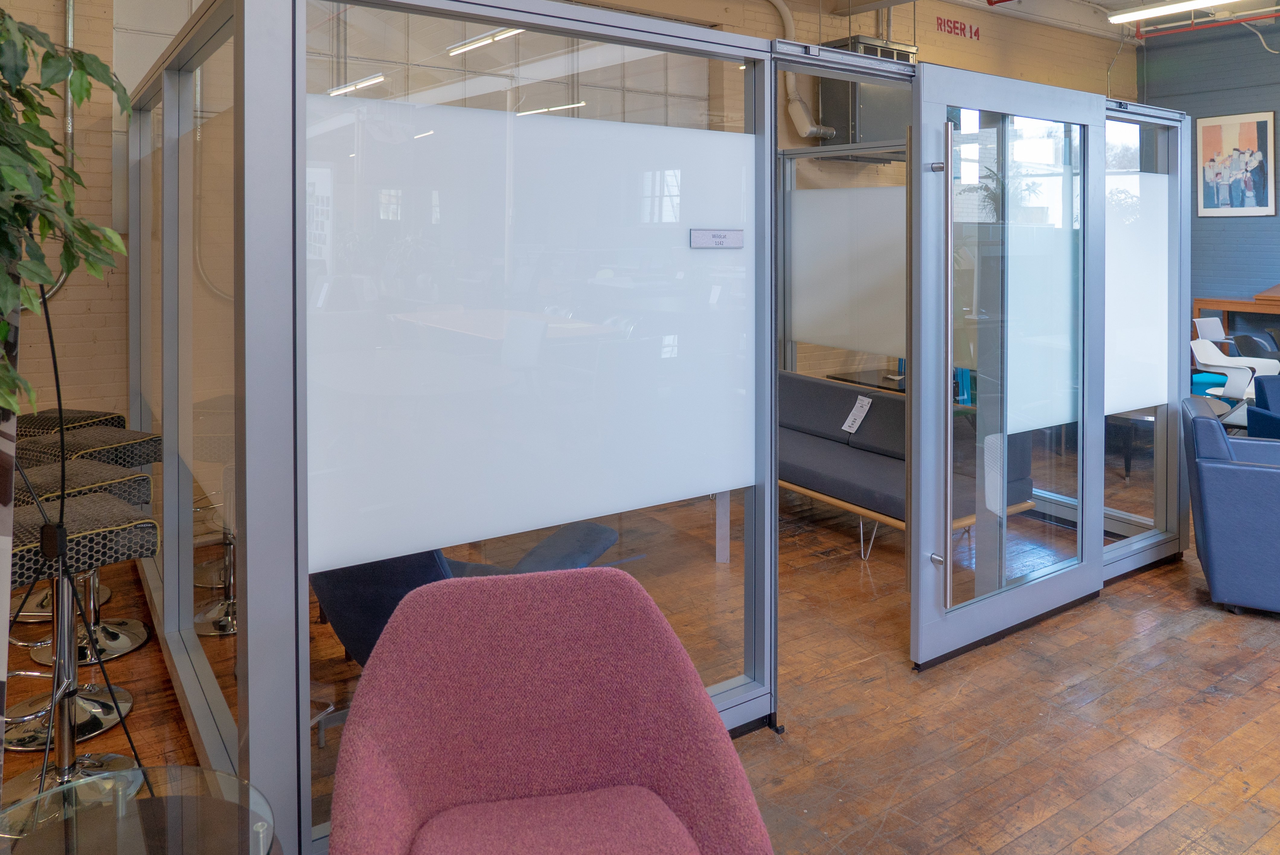 haworth-enclose-freestanding-movable-walls