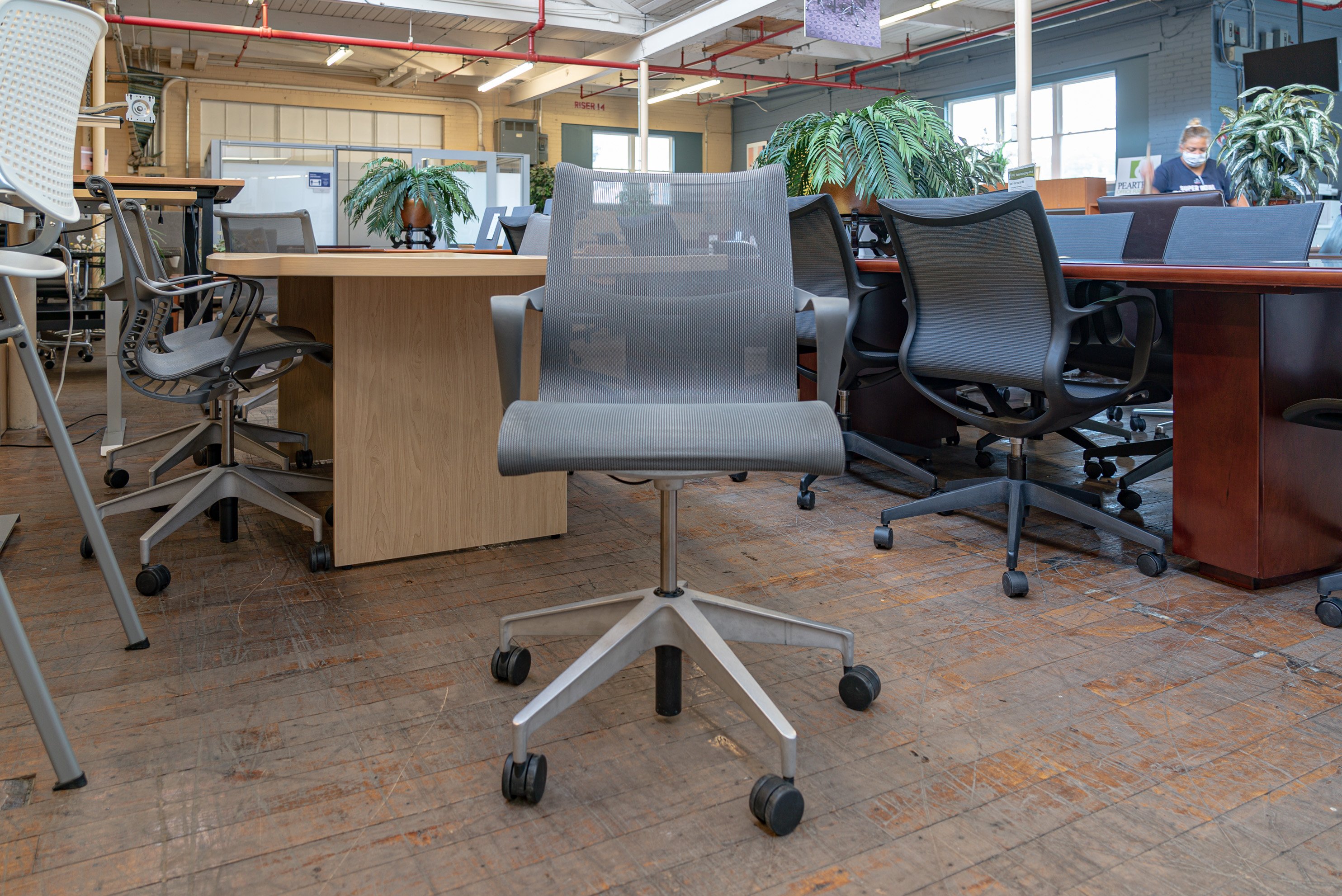 herman-miller-setu-conference-chairs