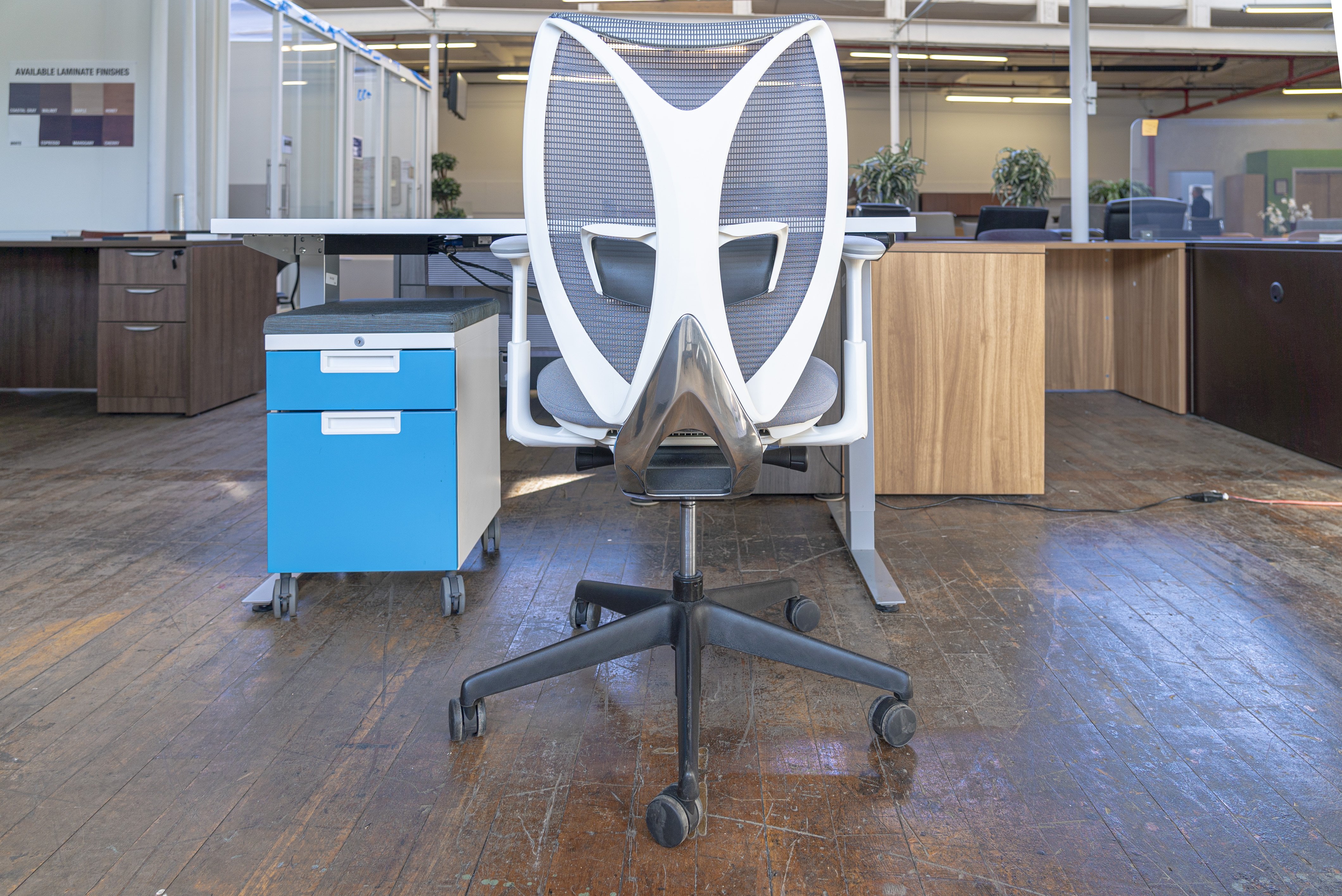 3-piece-teknion-home-office-bundle-with-height-adjustable-desk-sabrina-task-chair
