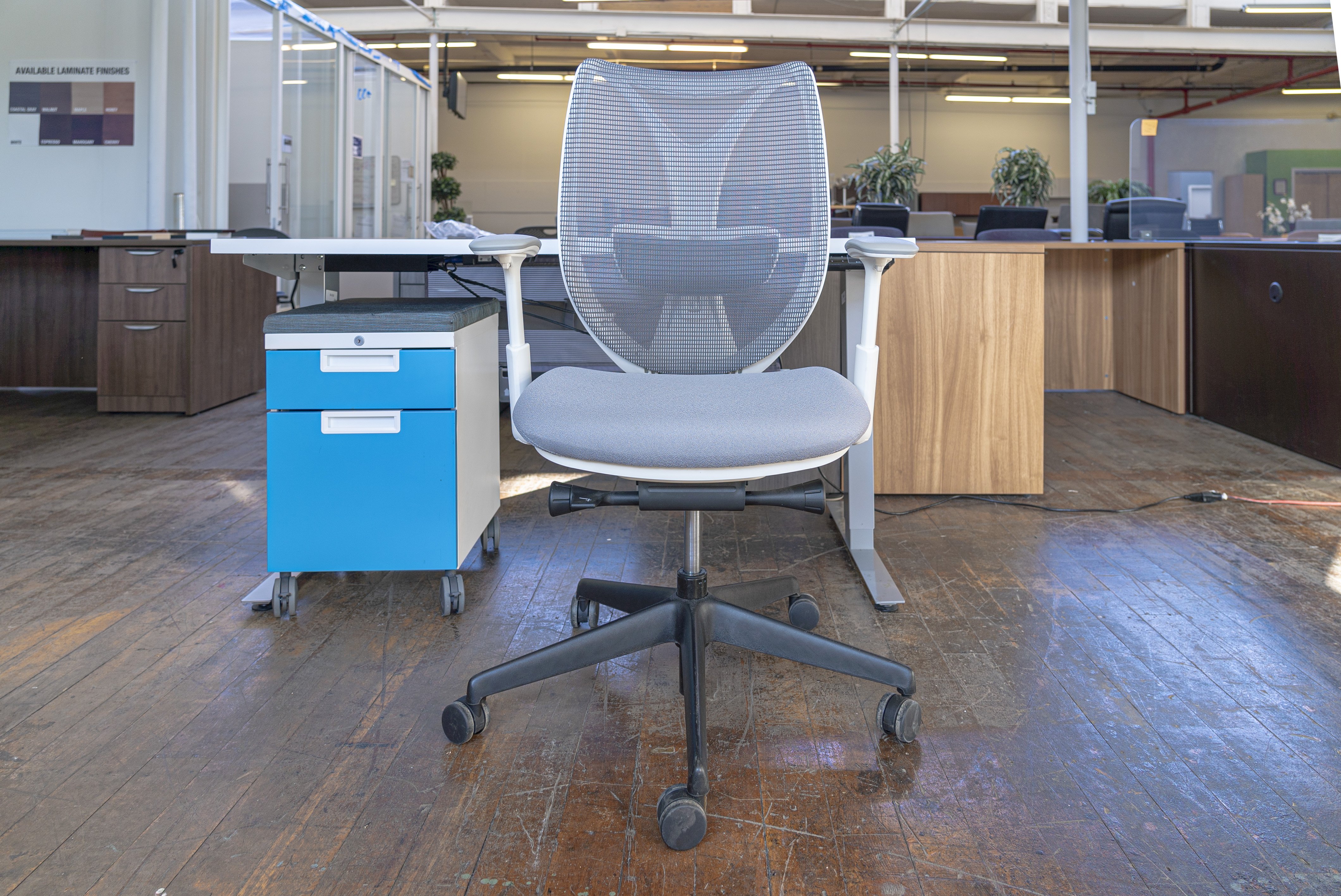 3-piece-teknion-home-office-bundle-with-height-adjustable-desk-sabrina-task-chair