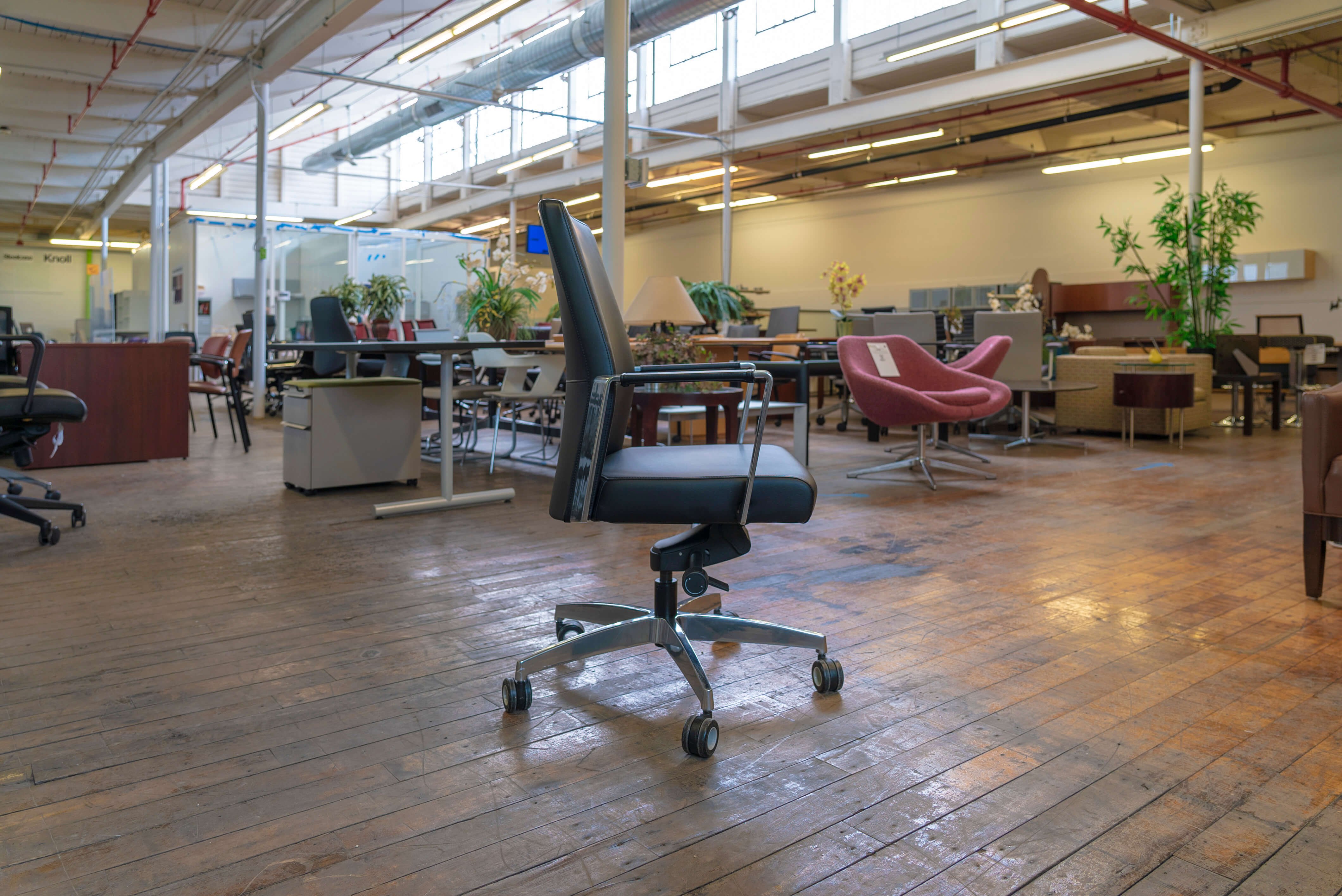 allseating-requisite-mid-back-executive-conference-chairs